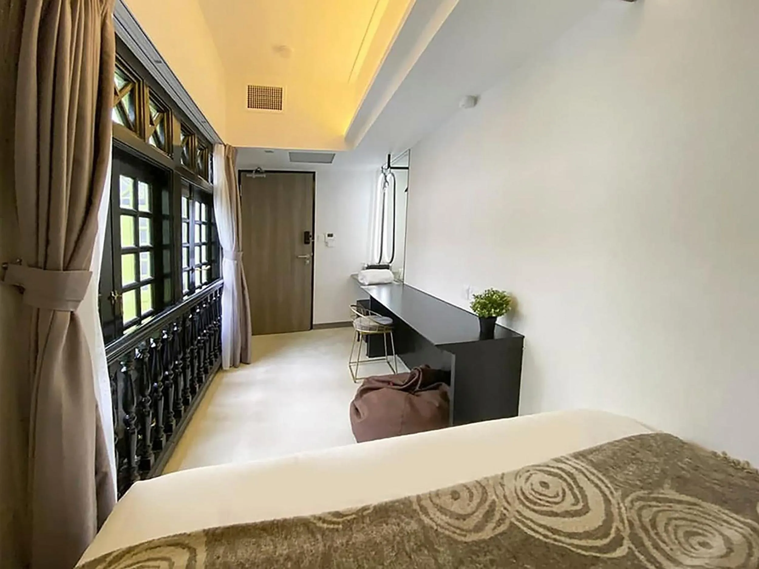 Photo of the whole room, Bed in ST Signature Chinatown