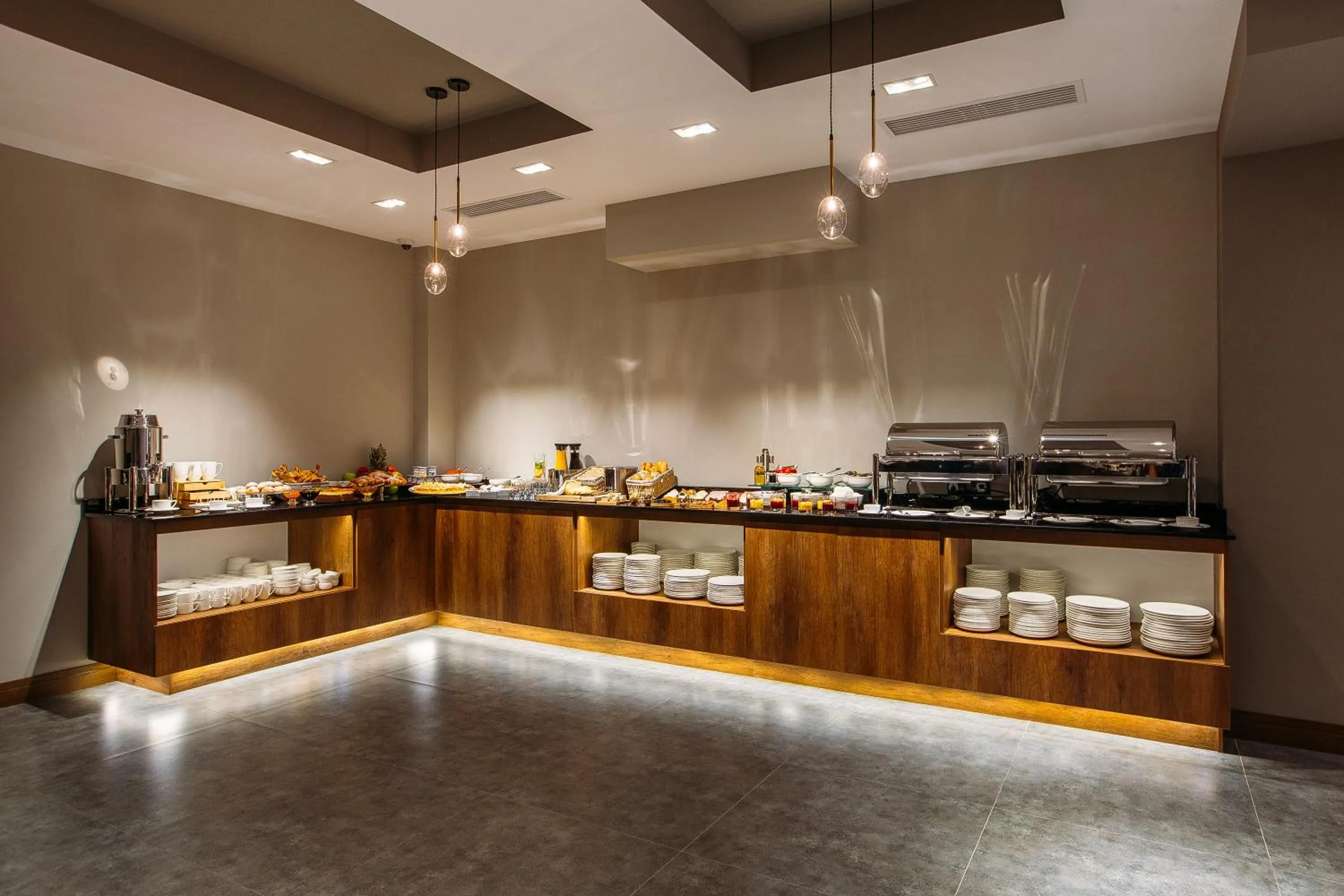 Restaurant/places to eat in Horizont Hotel Tbilisi