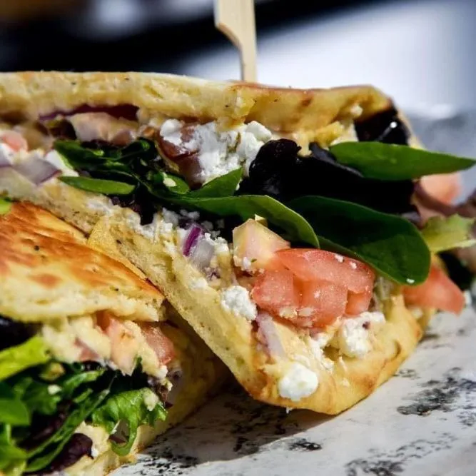 Restaurant/places to eat in Rod 'N' Reel Resort