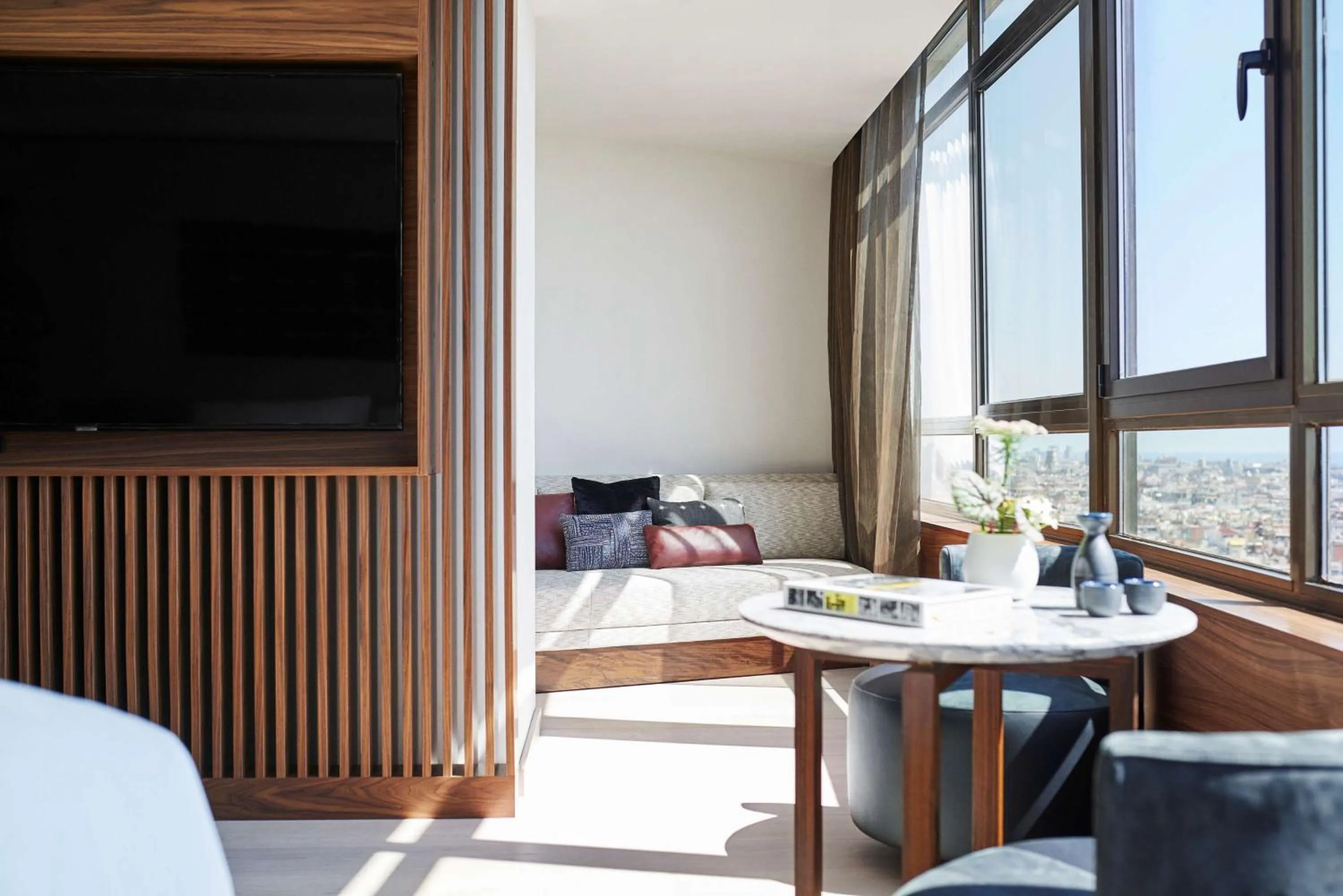 Photo of the whole room in Nobu Hotel Barcelona