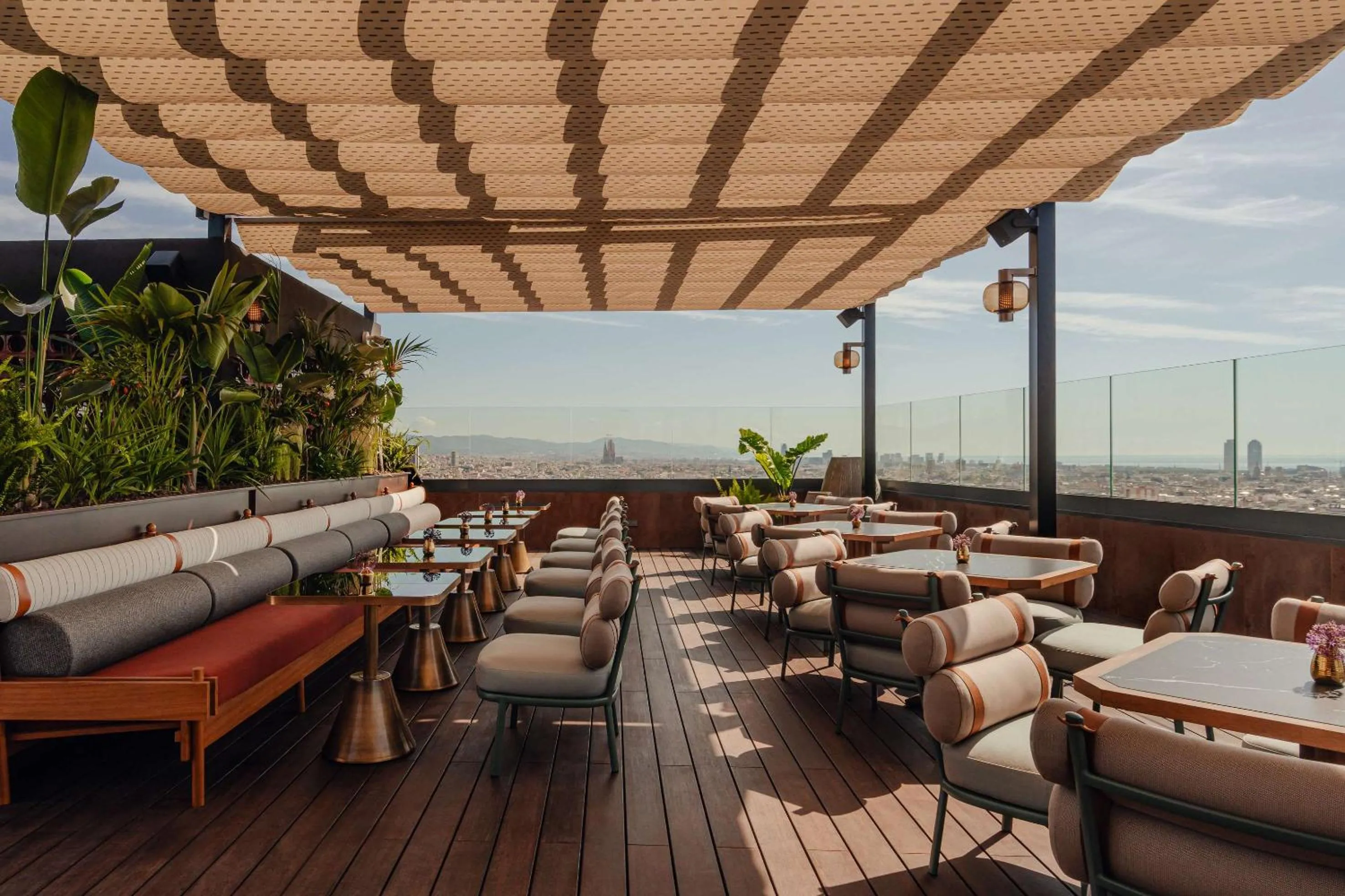 Lounge or bar in Nobu Hotel Barcelona