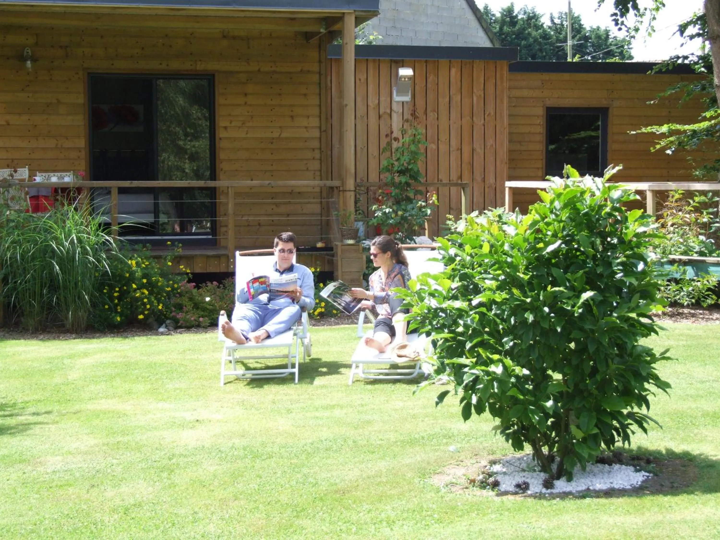 People in Le Clos du Clocher