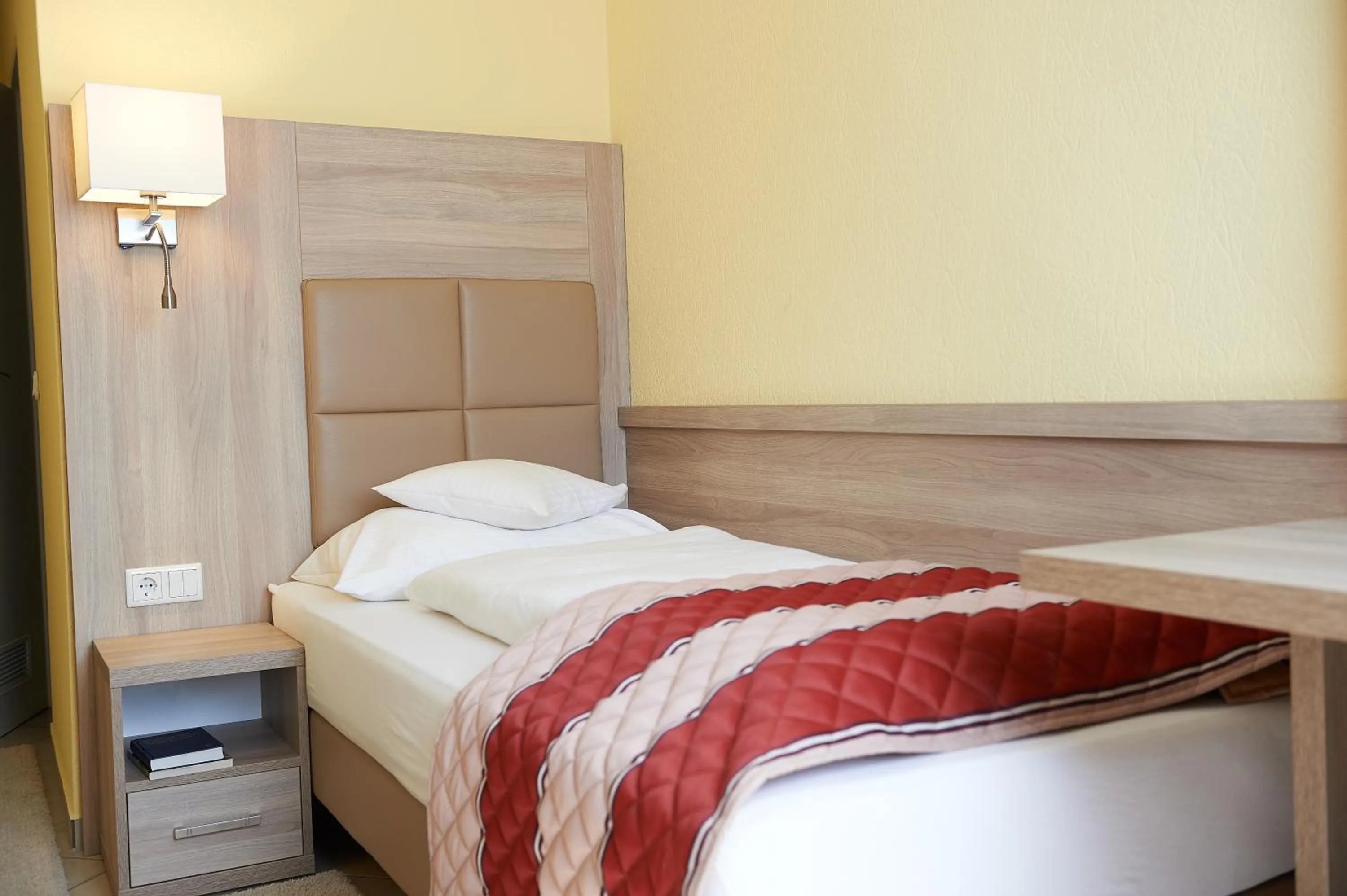 Bed in Hotel Wendelstein