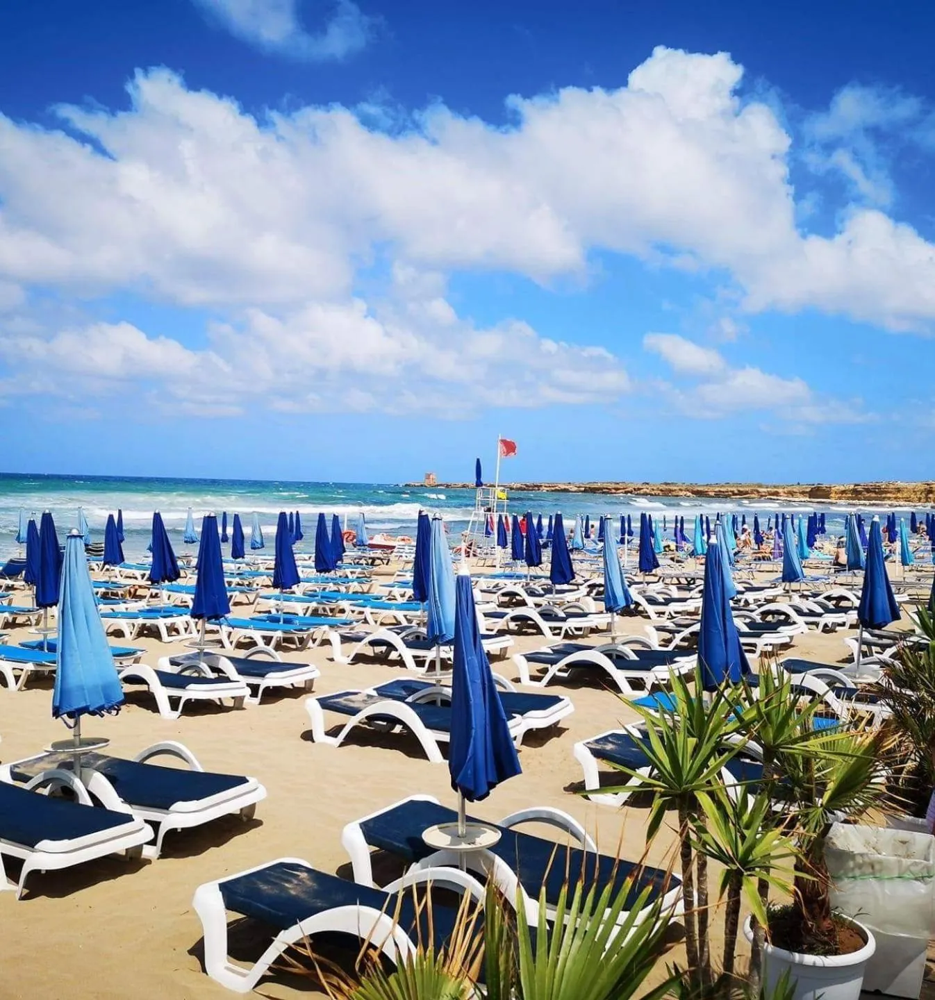 Beach in Ciuri ri zagara