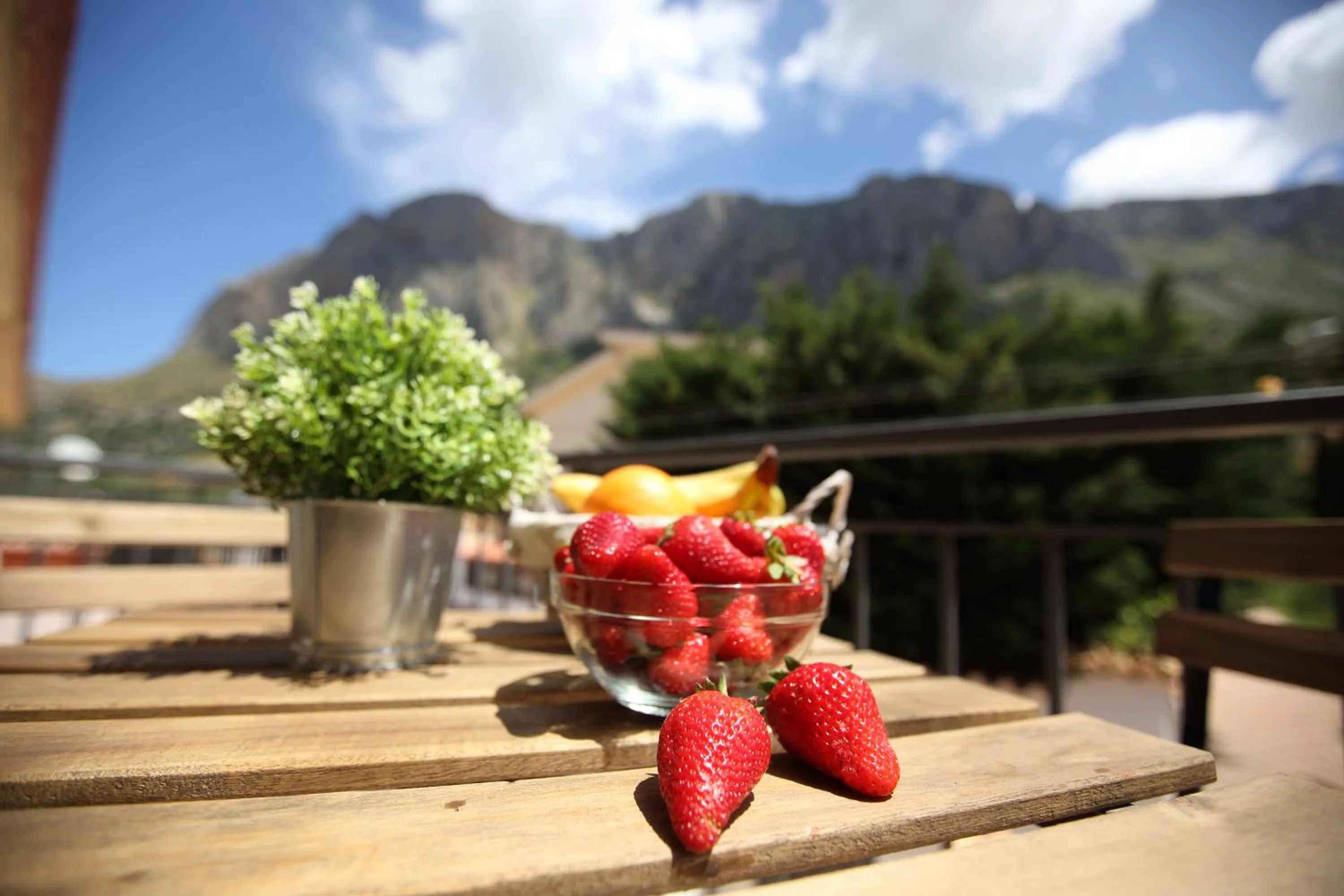 Mountain view in Ciuri ri zagara