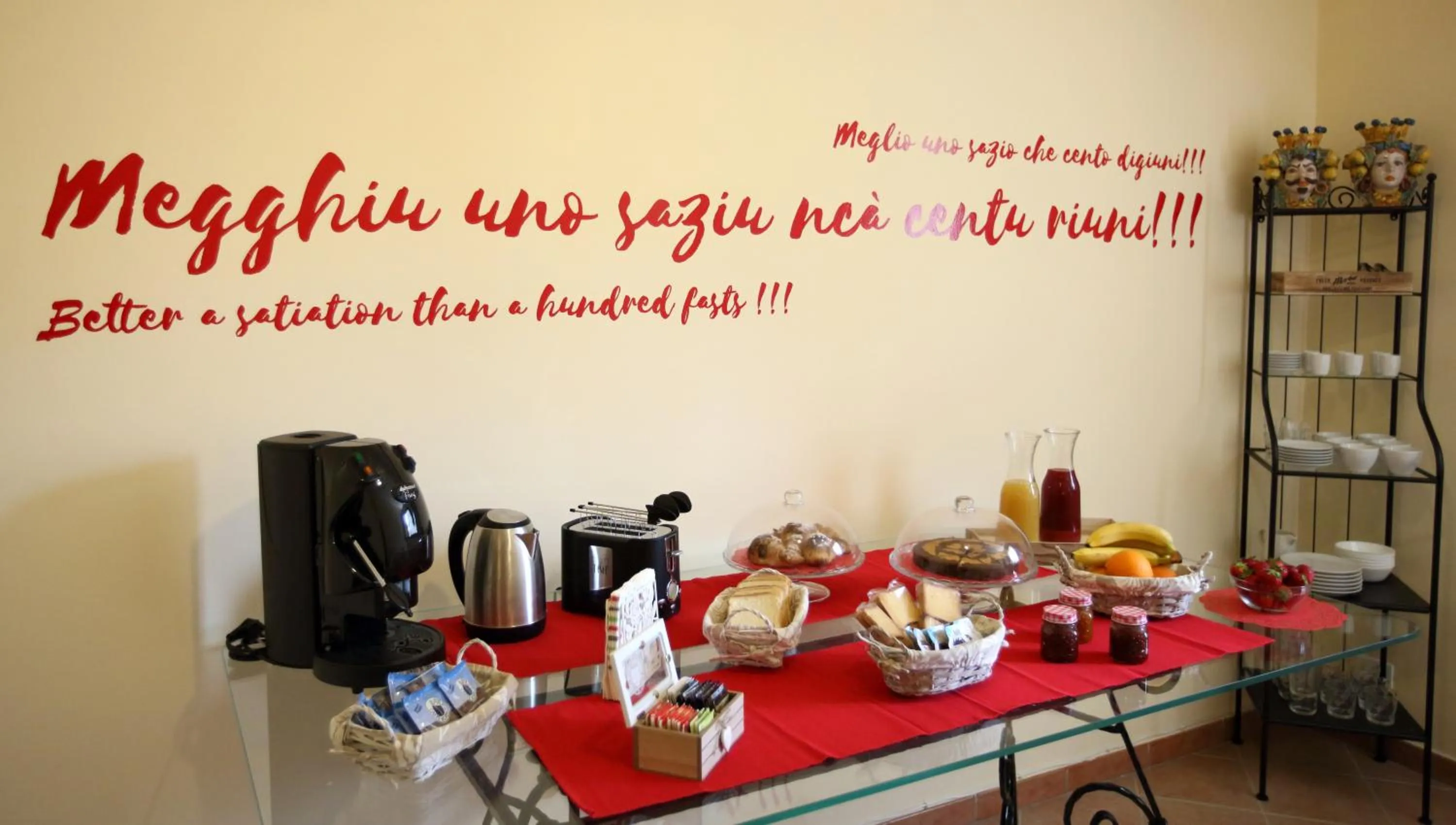 Breakfast in Ciuri ri zagara