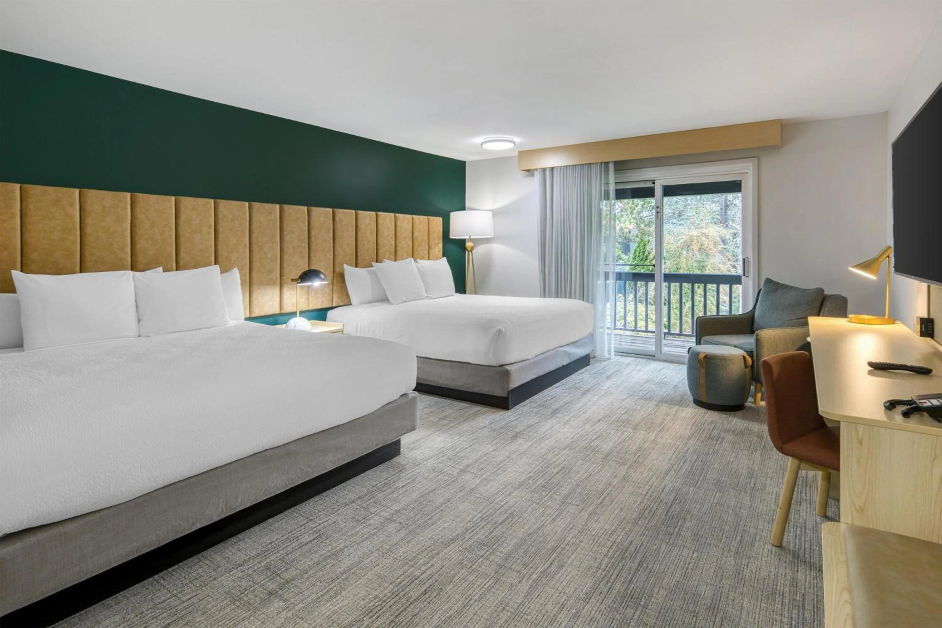 Bedroom, Bed in Best Western Portland West Beaverton