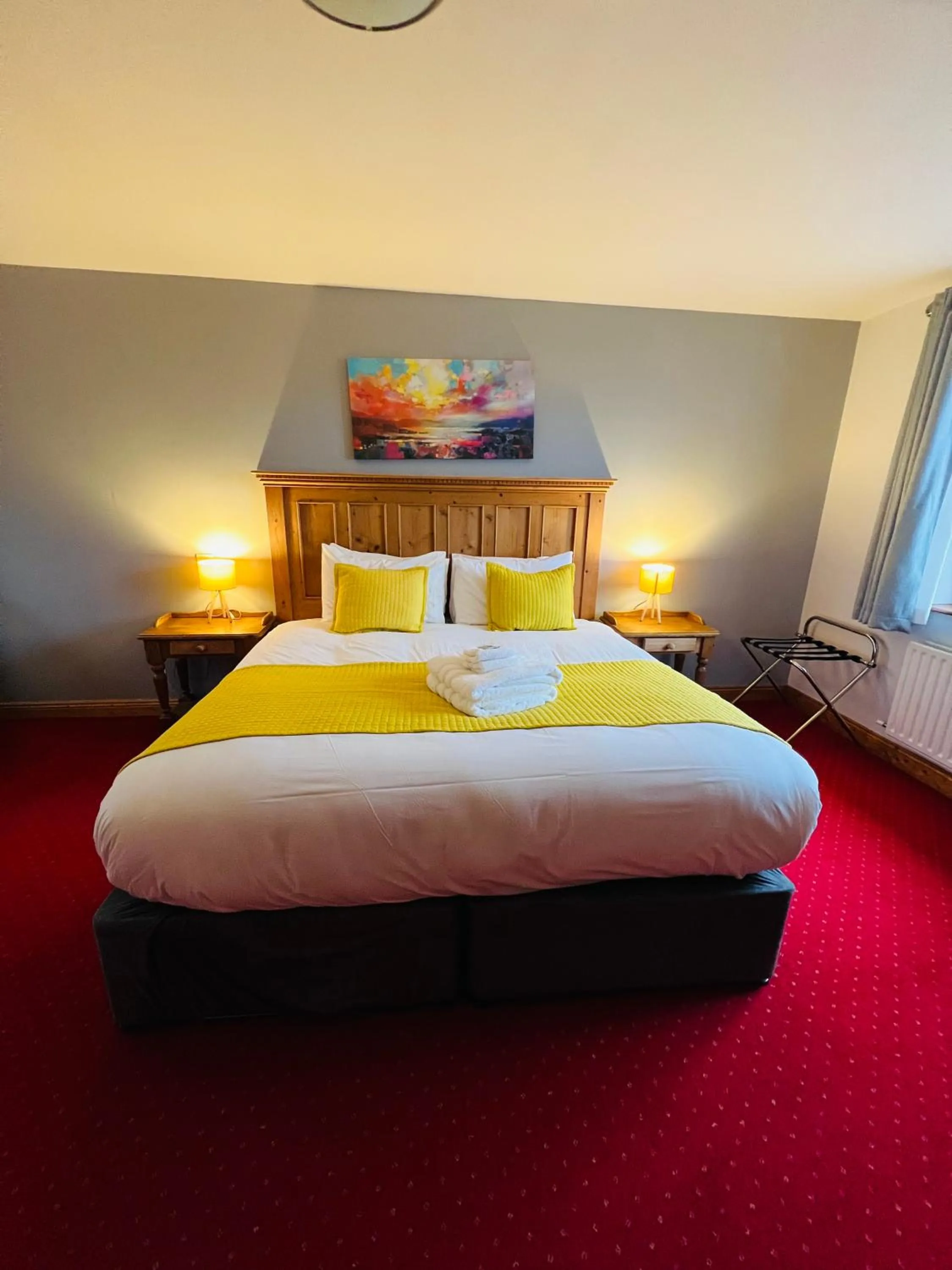 Bed in Dingle Marina Lodge