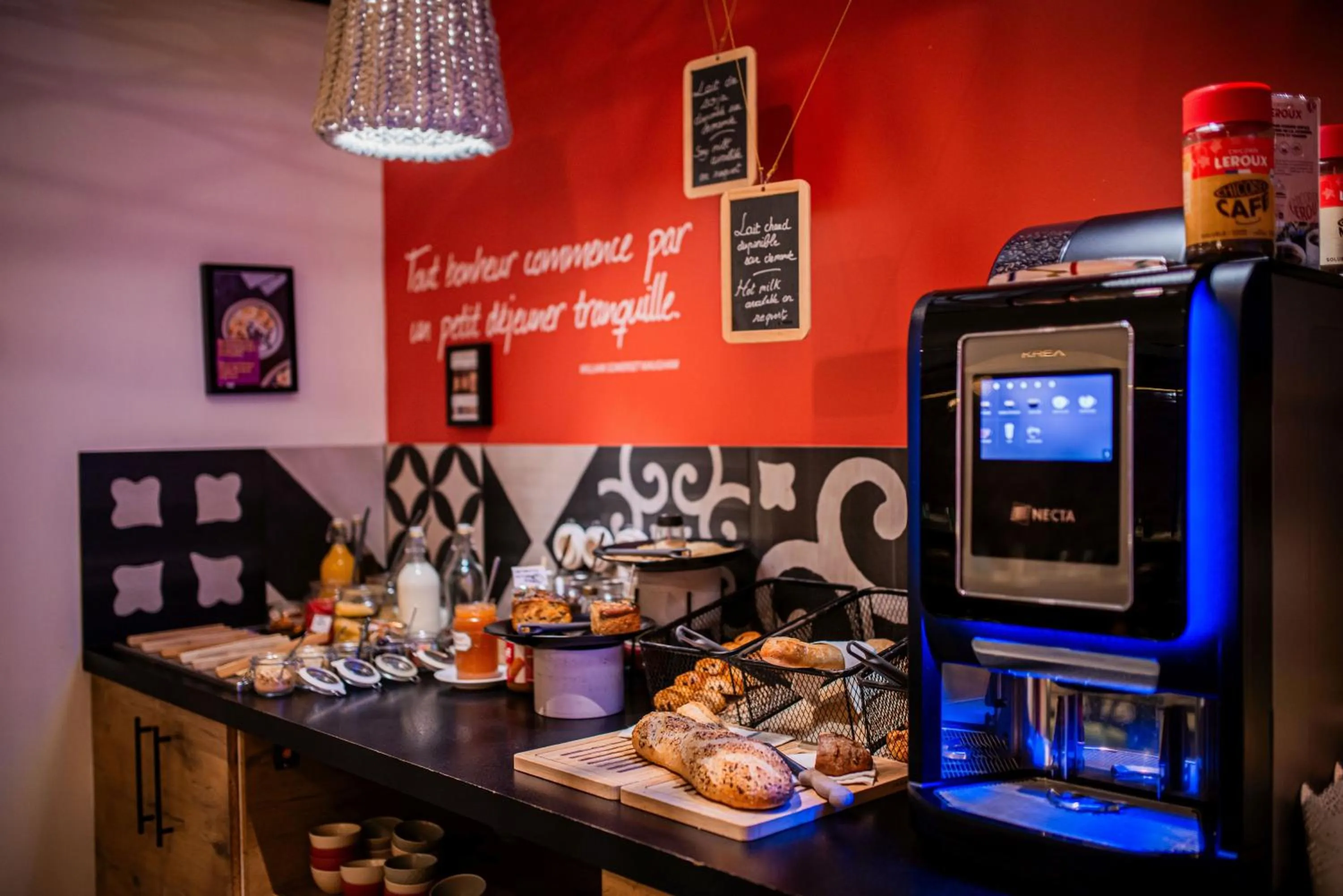 Breakfast in ibis Styles Lille Centre Grand Place