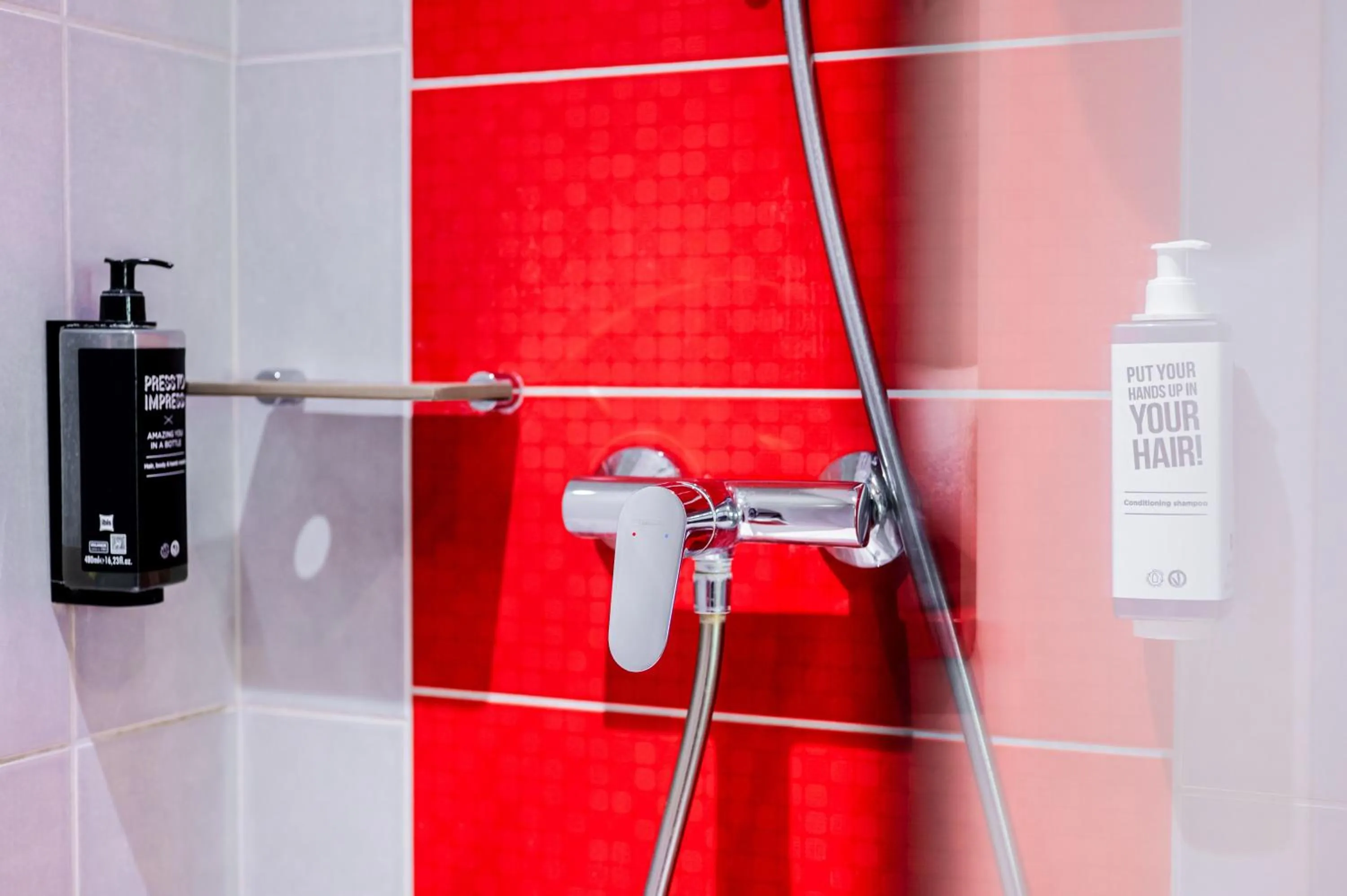 Bathroom in ibis Styles Lille Centre Grand Place