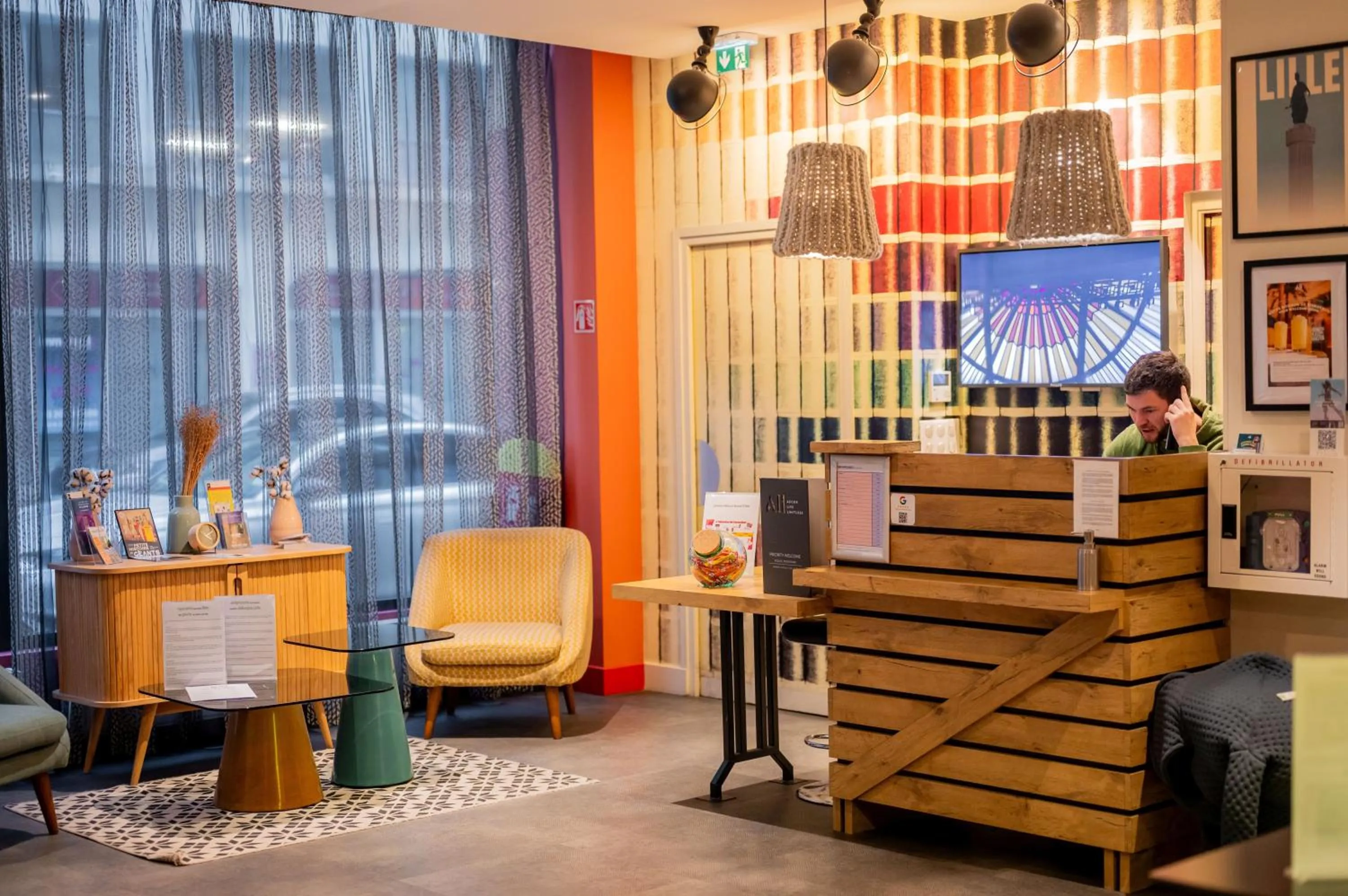 Lobby or reception in ibis Styles Lille Centre Grand Place