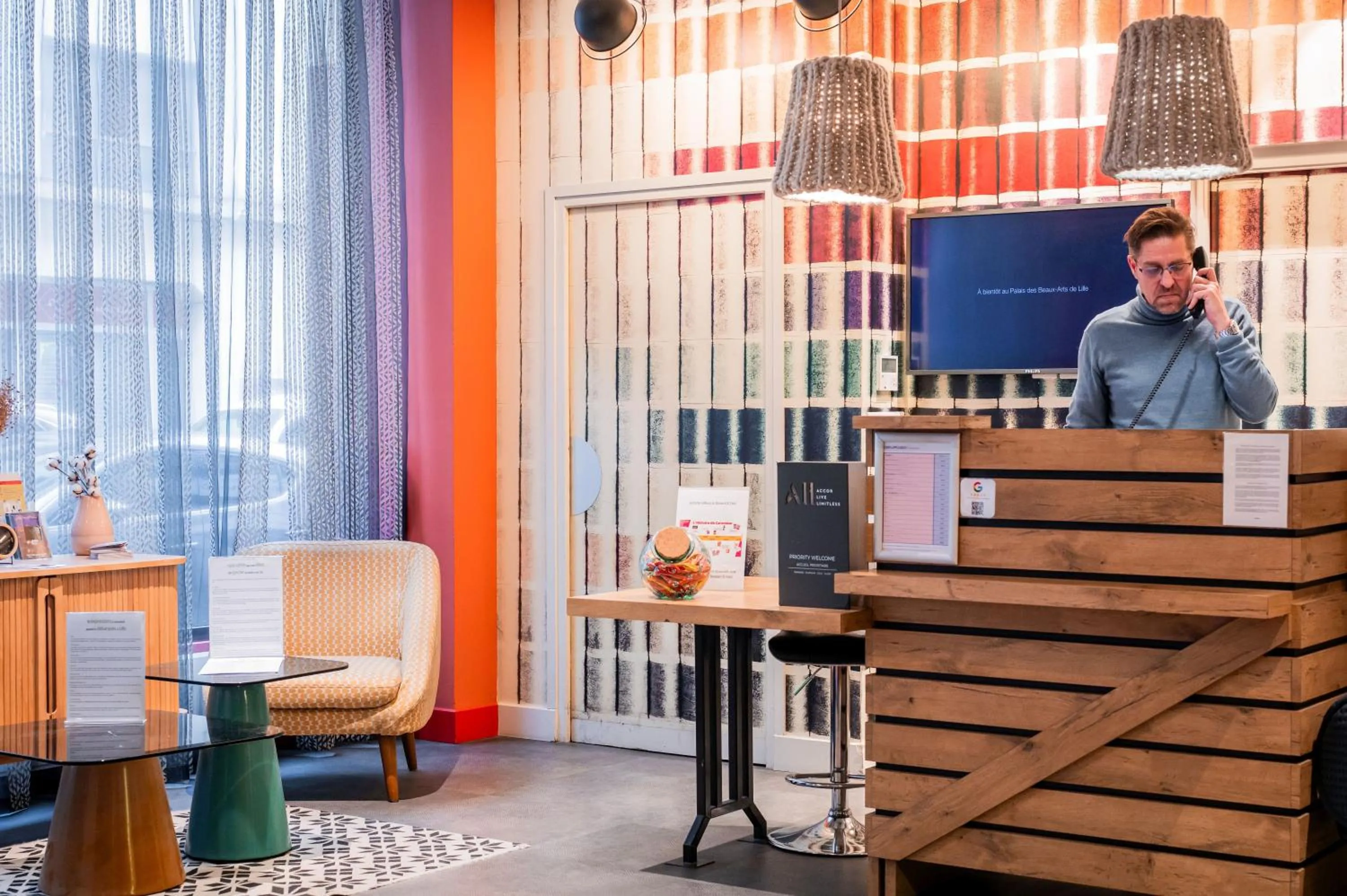 Lobby or reception in ibis Styles Lille Centre Grand Place