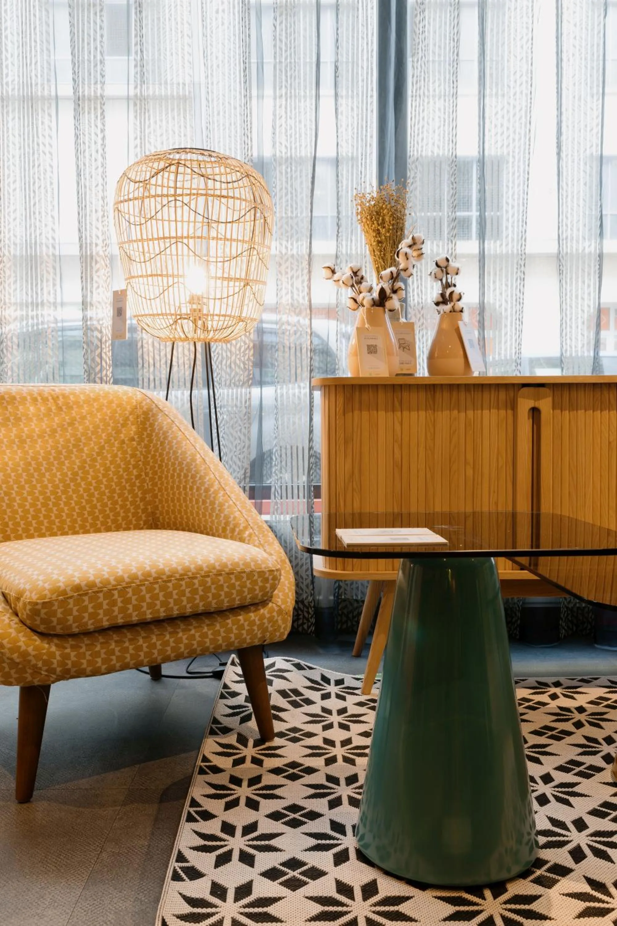 Lobby or reception in ibis Styles Lille Centre Grand Place