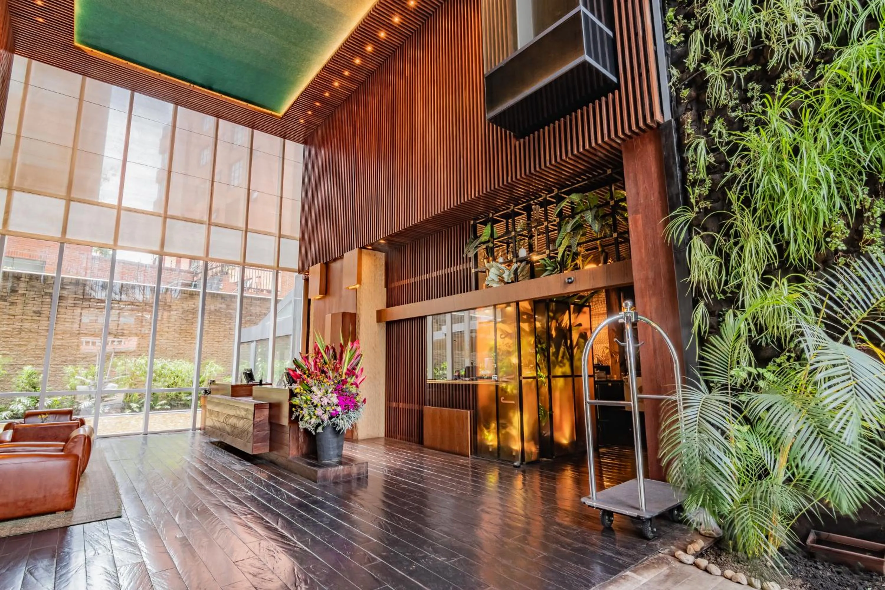 Lobby or reception in GHL Bioxury Hotel