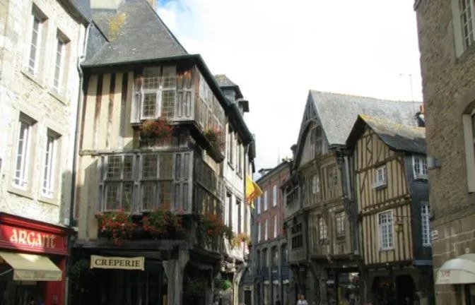 Activities in La Closerie de Sens