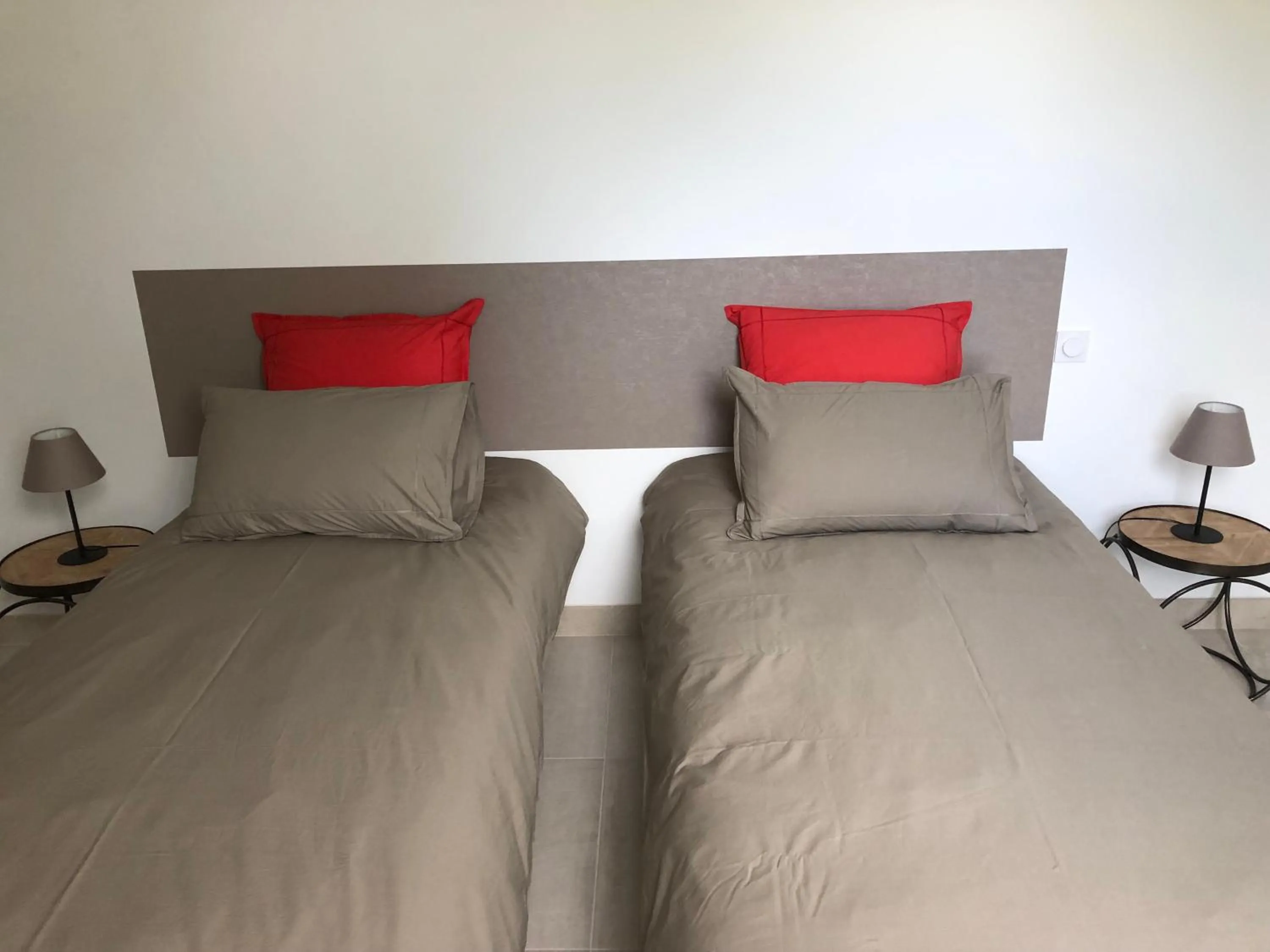 Bedroom, Bed in La Closerie de Sens