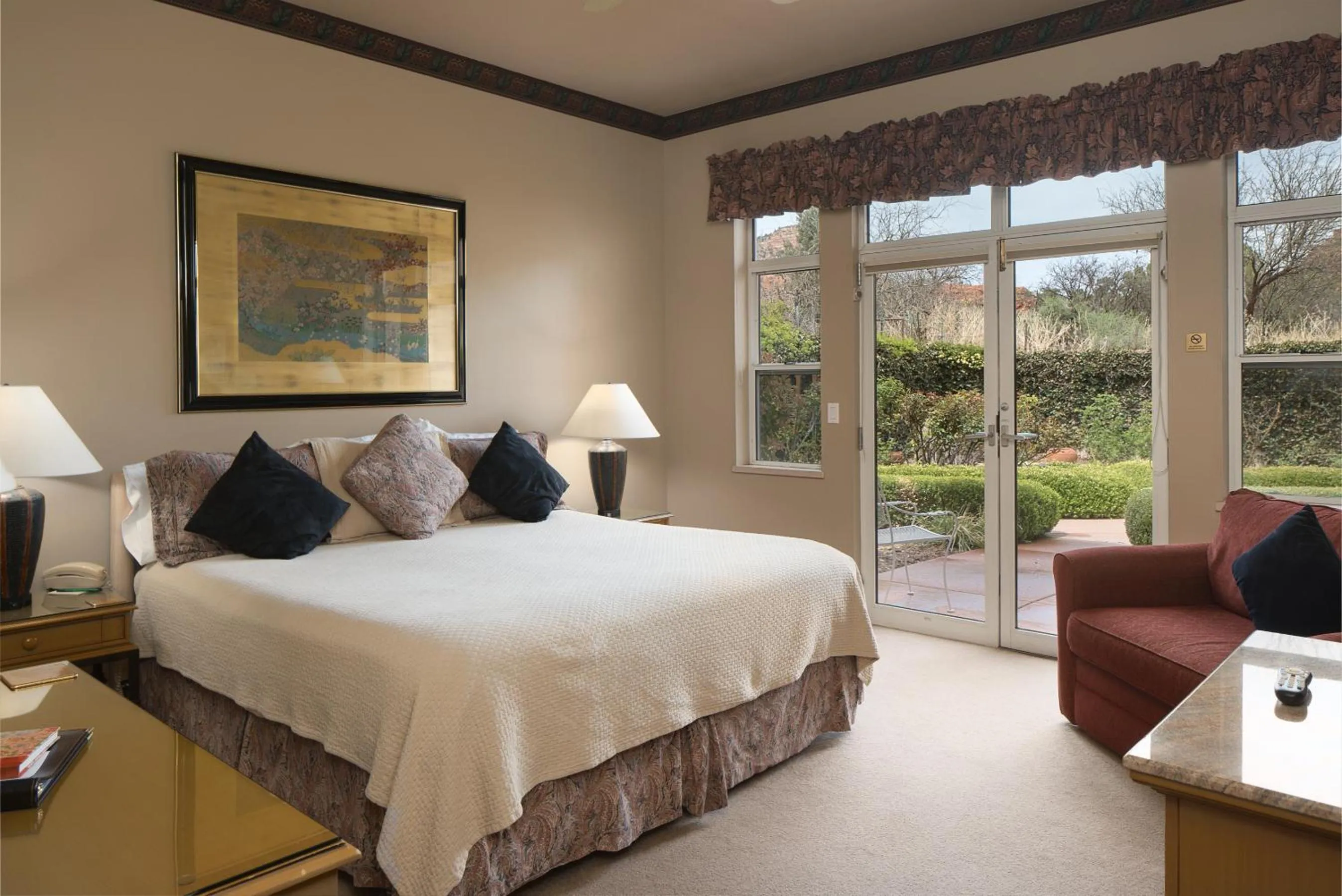 Bed in Canyon Villa Bed & Breakfast Inn of Sedona