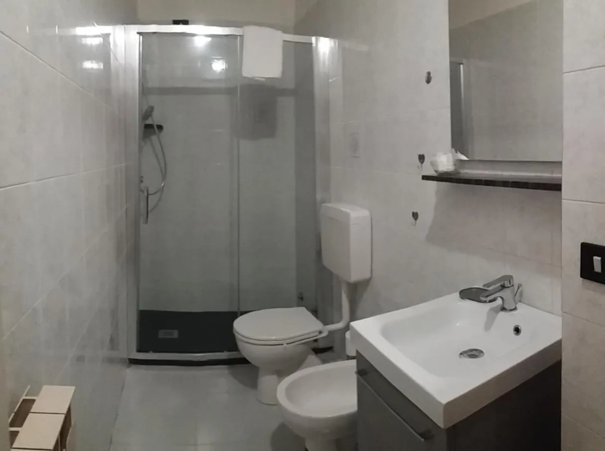 Bathroom in HOTEL MALIBU