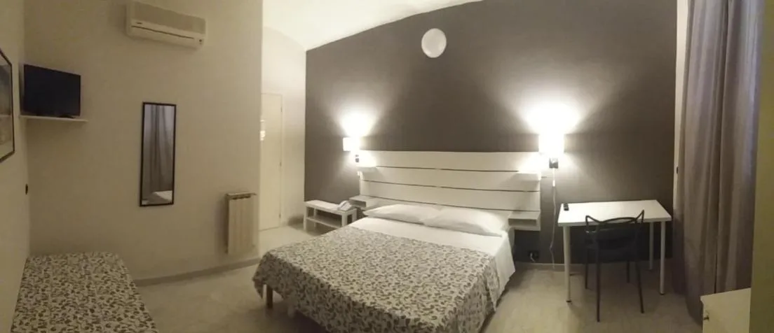 Bedroom in HOTEL MALIBU