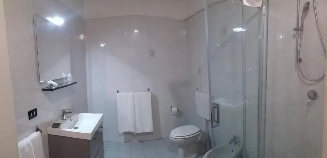 Bathroom in HOTEL MALIBU