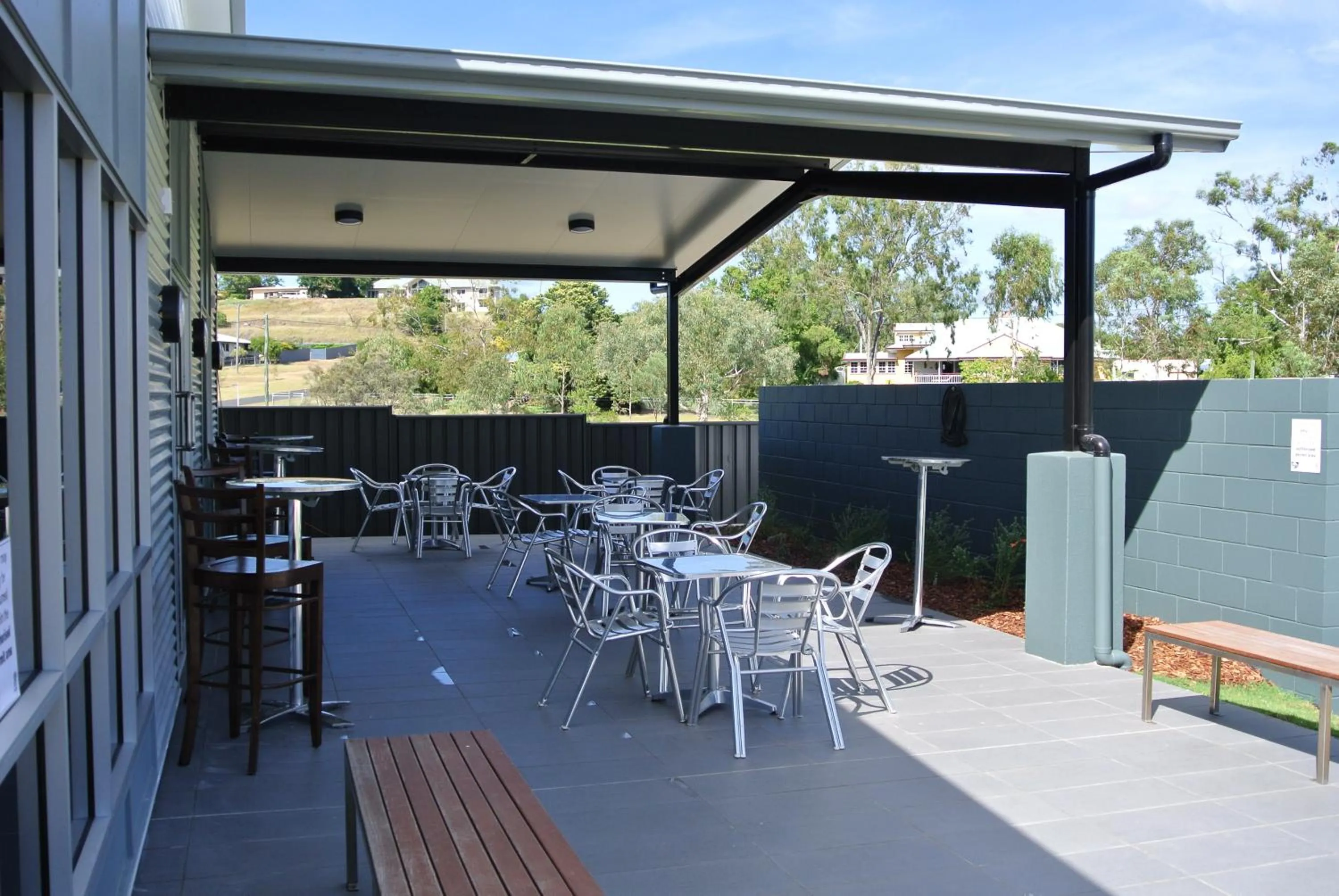 Balcony/Terrace in Dooley's Tavern & Motel Springsure