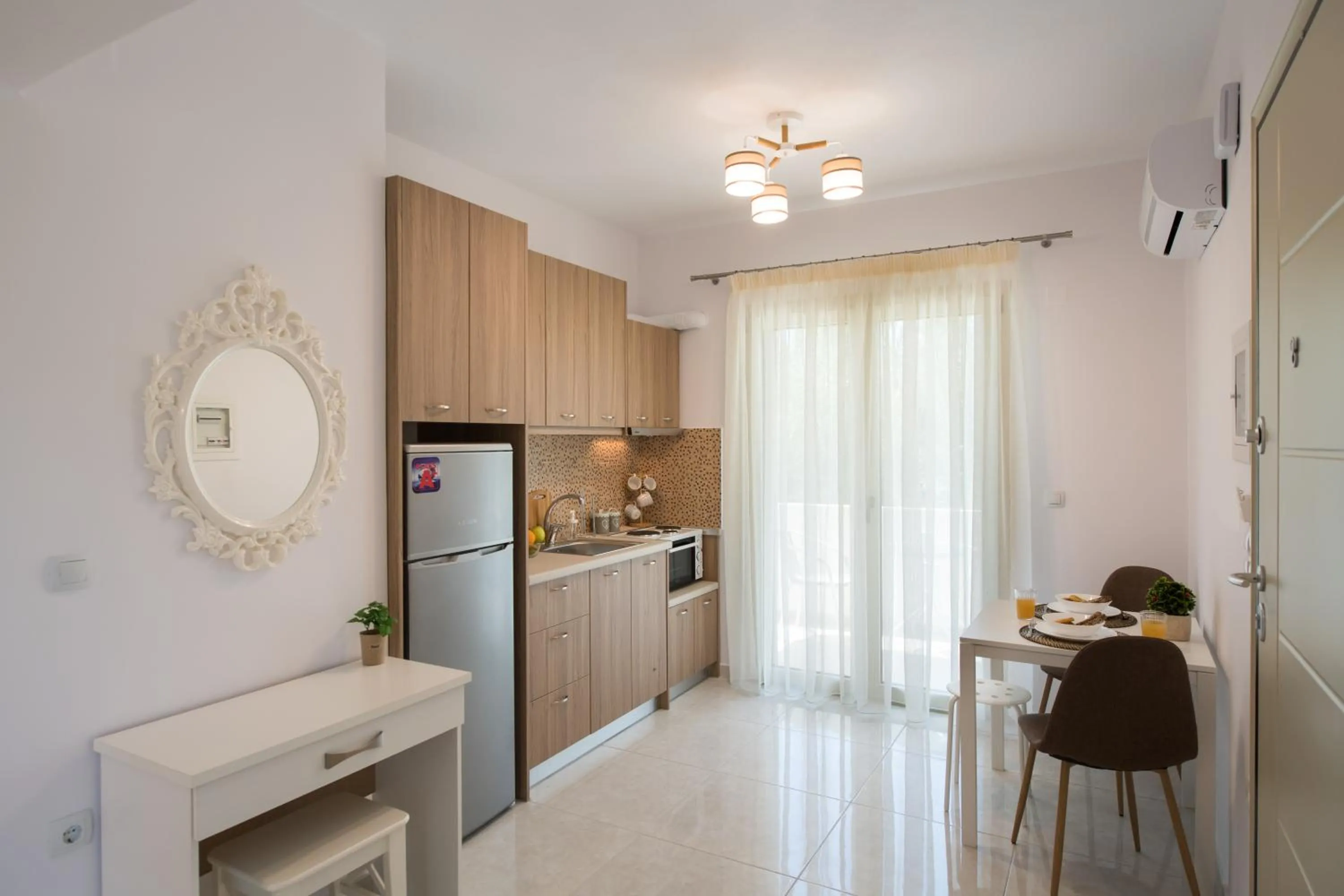 Coffee/tea facilities in Bounatsa Studios & Apartments