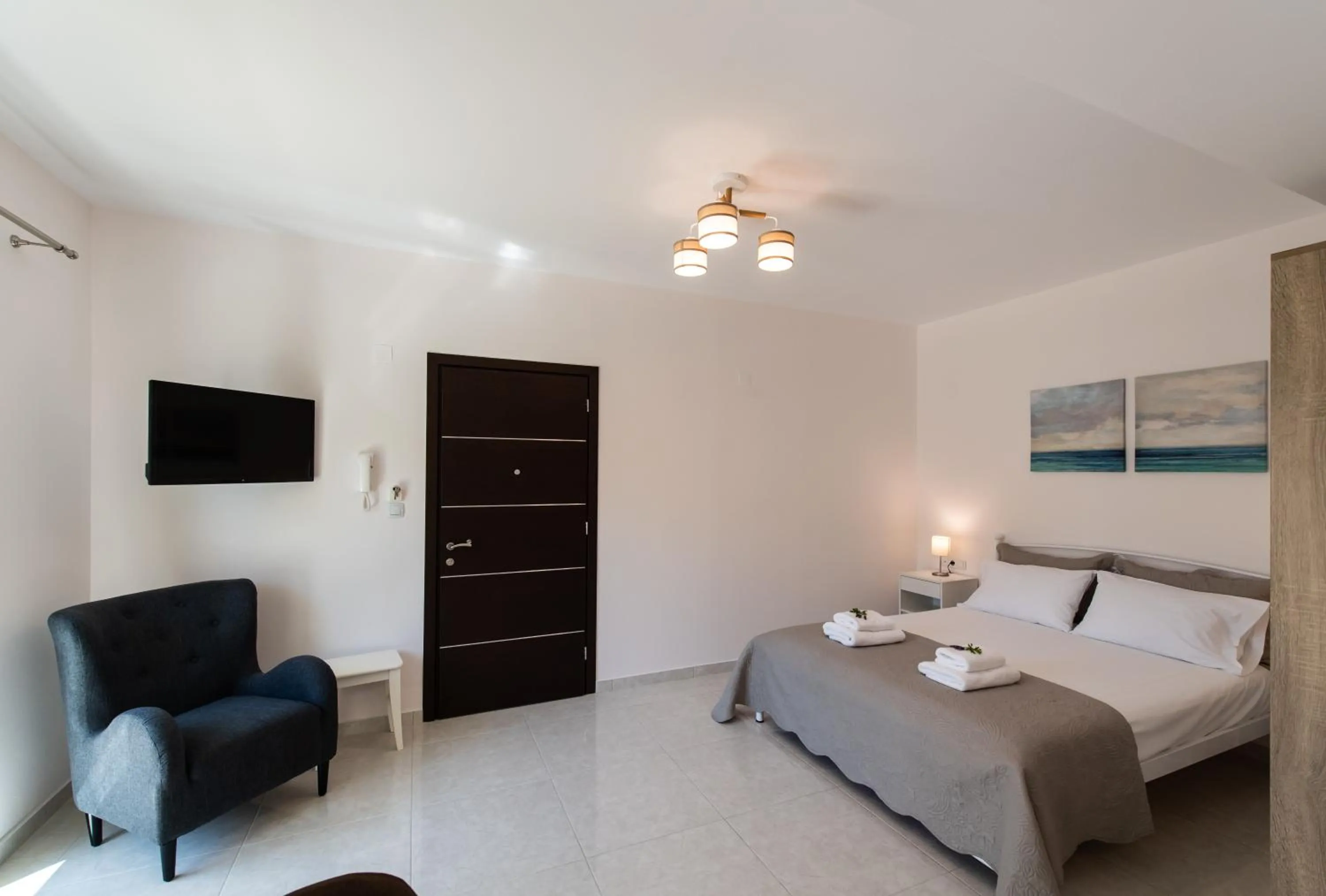 Bed in Bounatsa Studios & Apartments