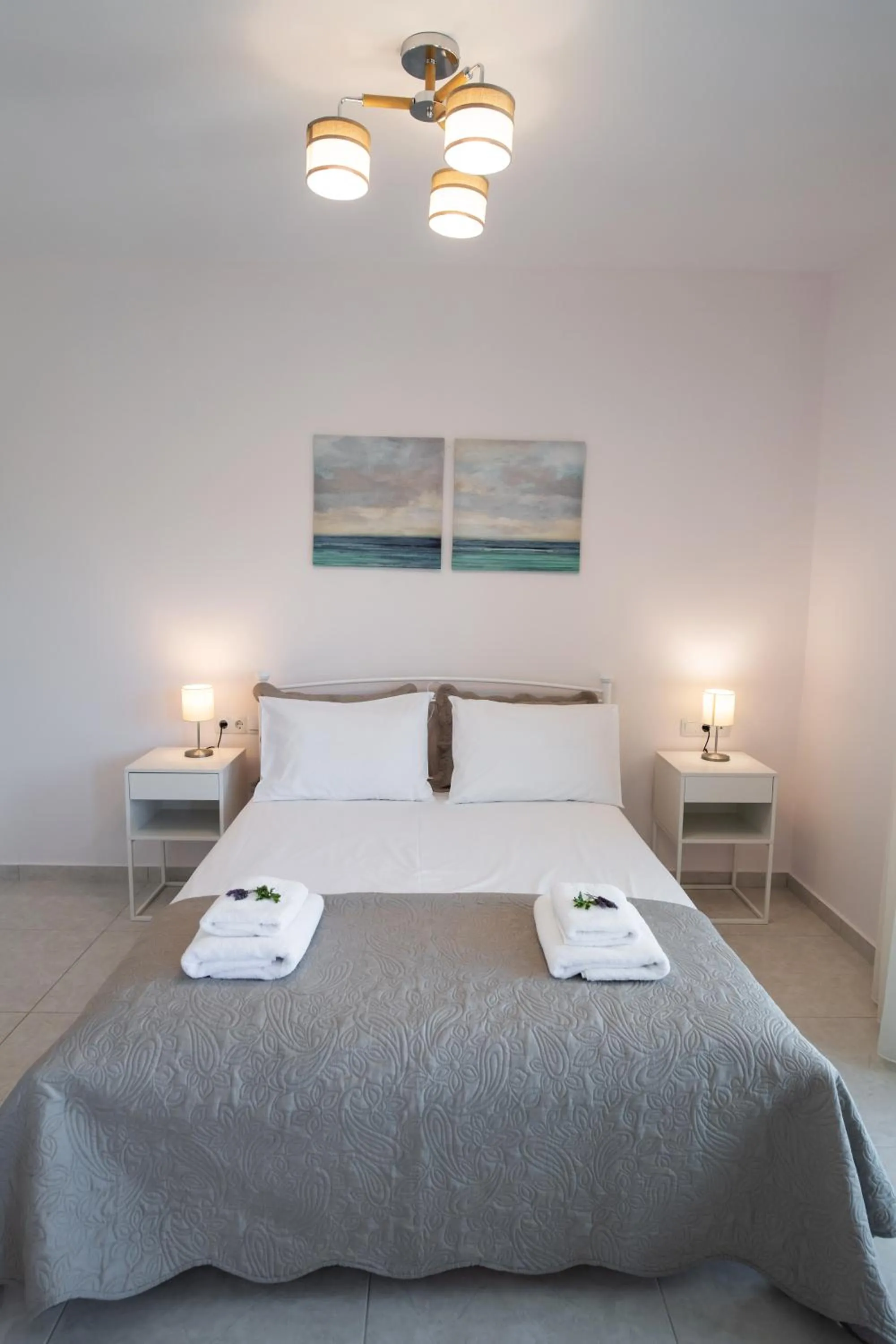 Bed in Bounatsa Studios & Apartments