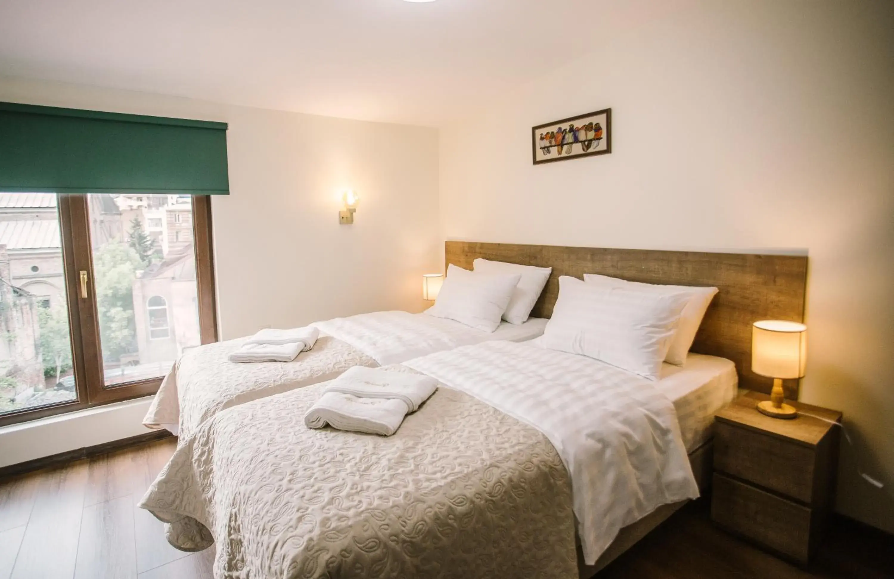 Large Twin Room in Mariam R Large Twin Room in Mariam R