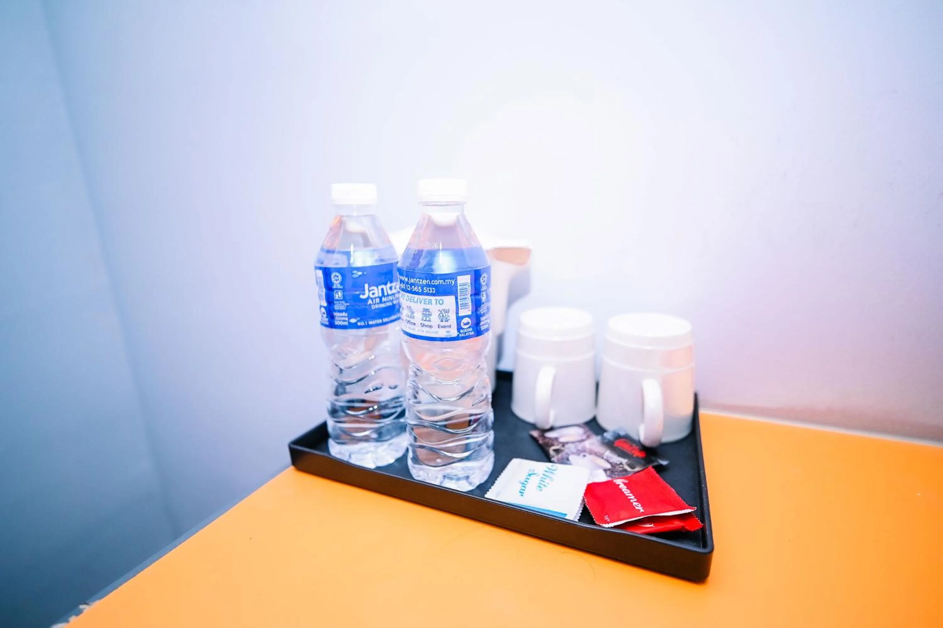 Food and drinks in Swing & Pillows - KL Sg Besi, Kuala Lumpur