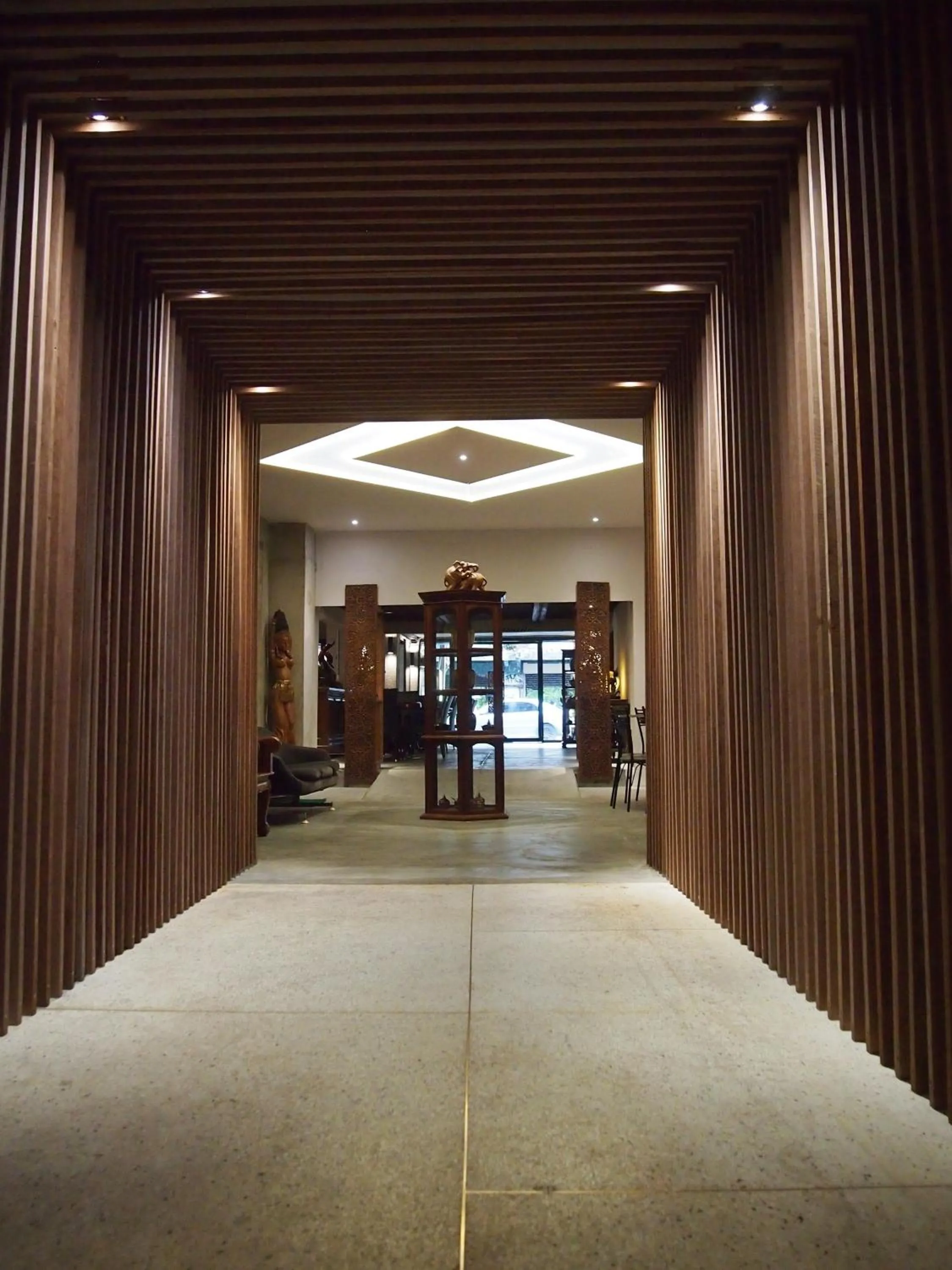 Area and facilities in Intown Residence