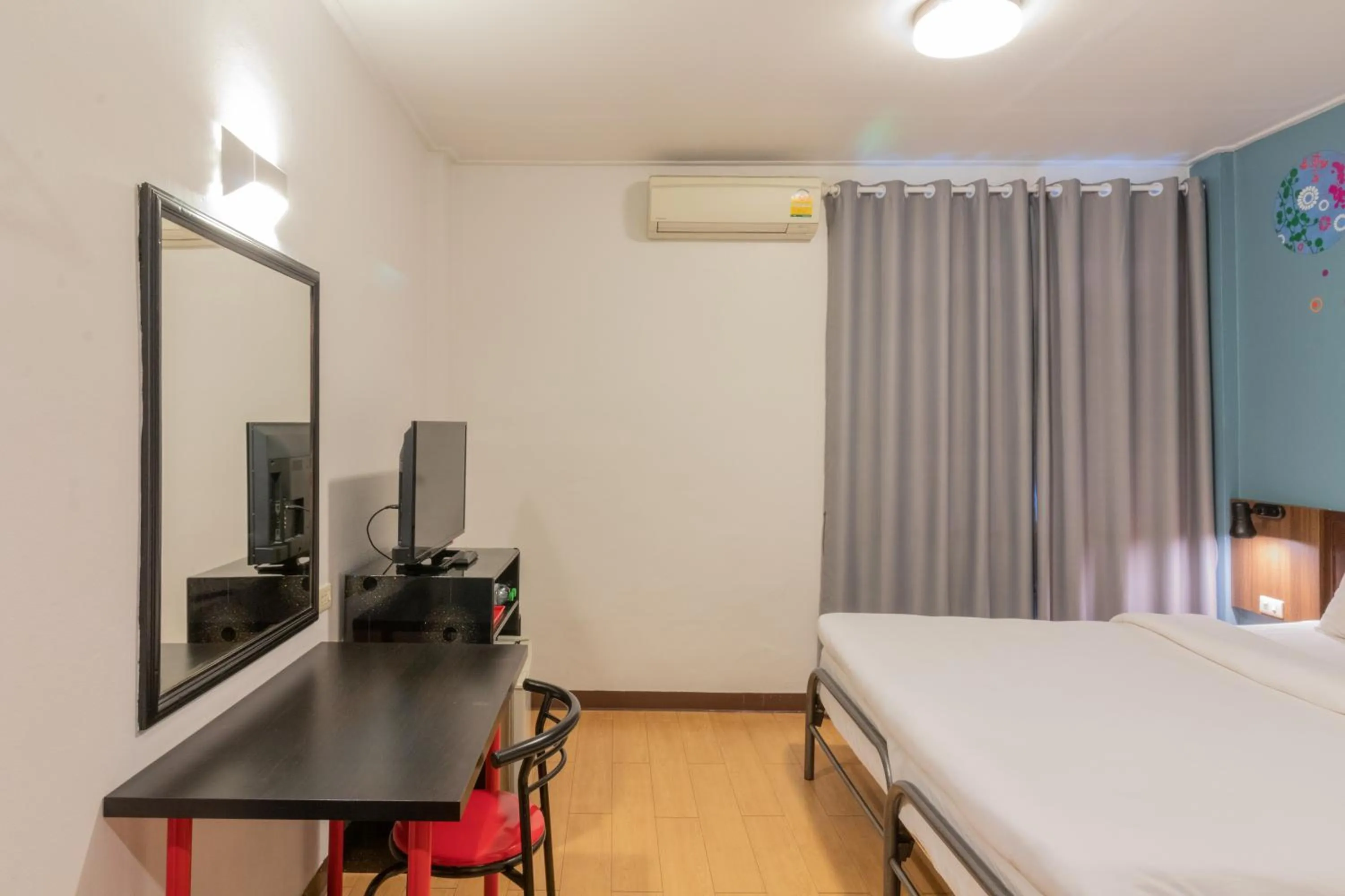 Coffee/tea facilities in Intown Residence