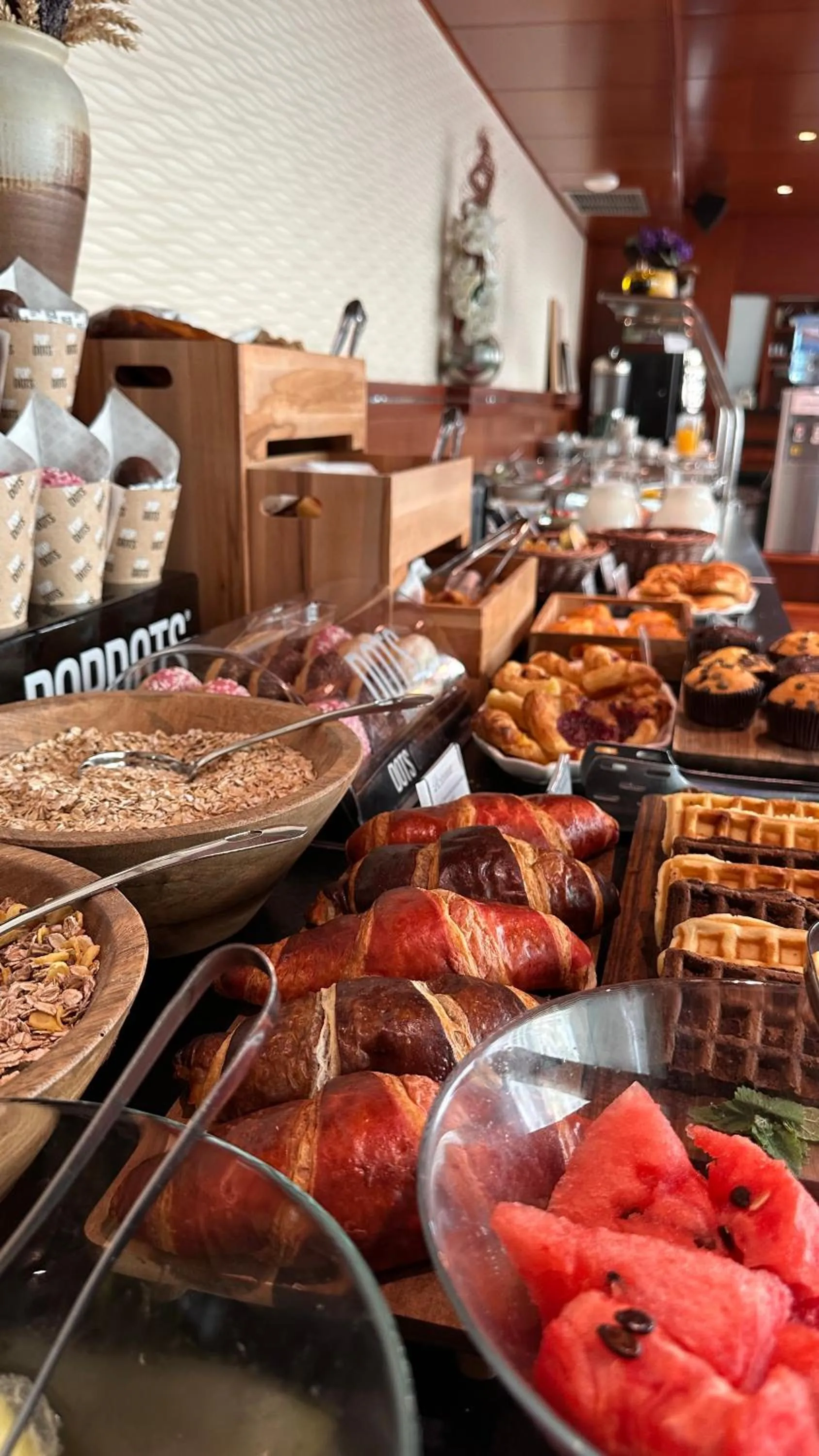 Buffet breakfast in Garni Hotel Aleksandar