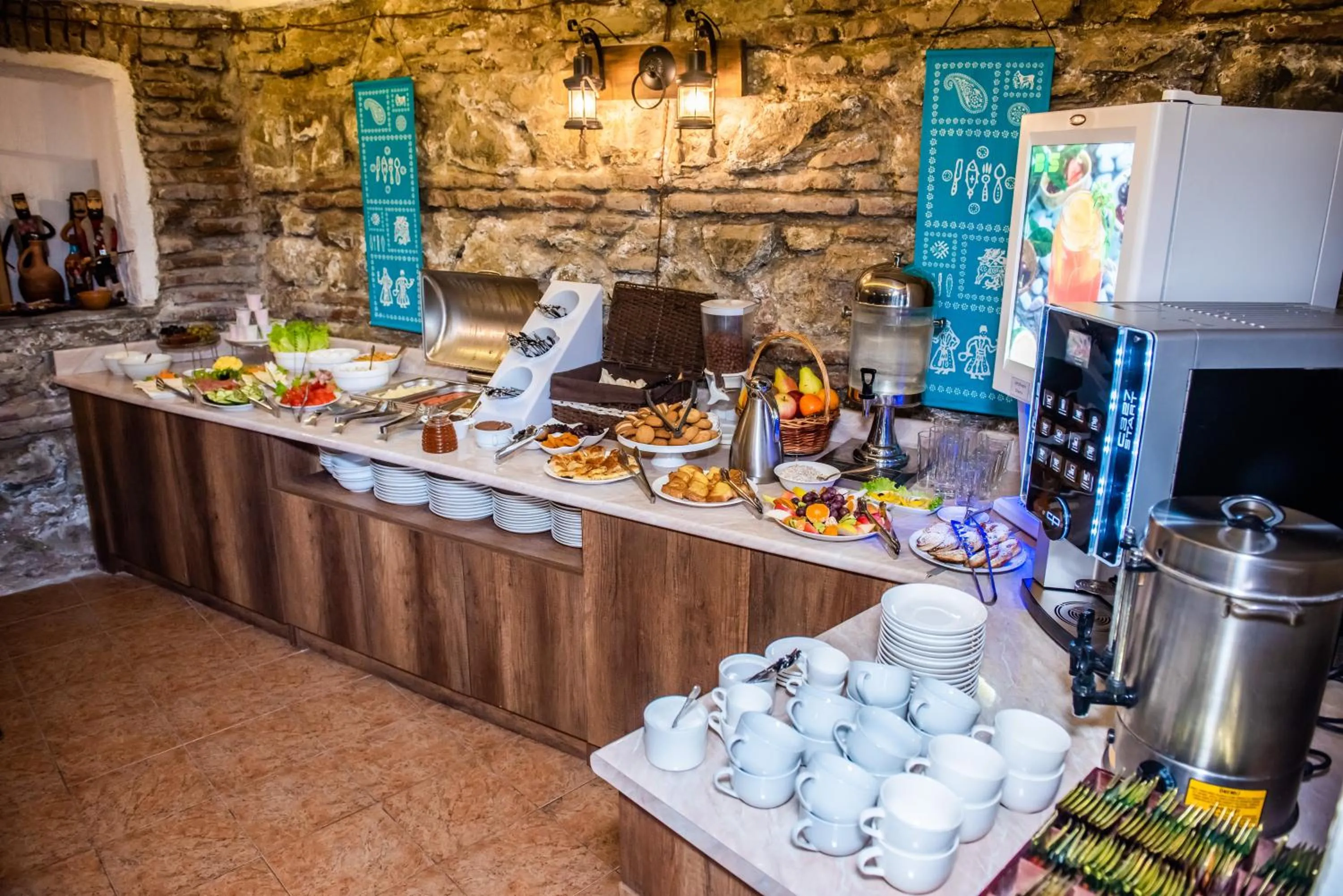 Food and drinks in City Inn - Boutique Hotel Tbilisi