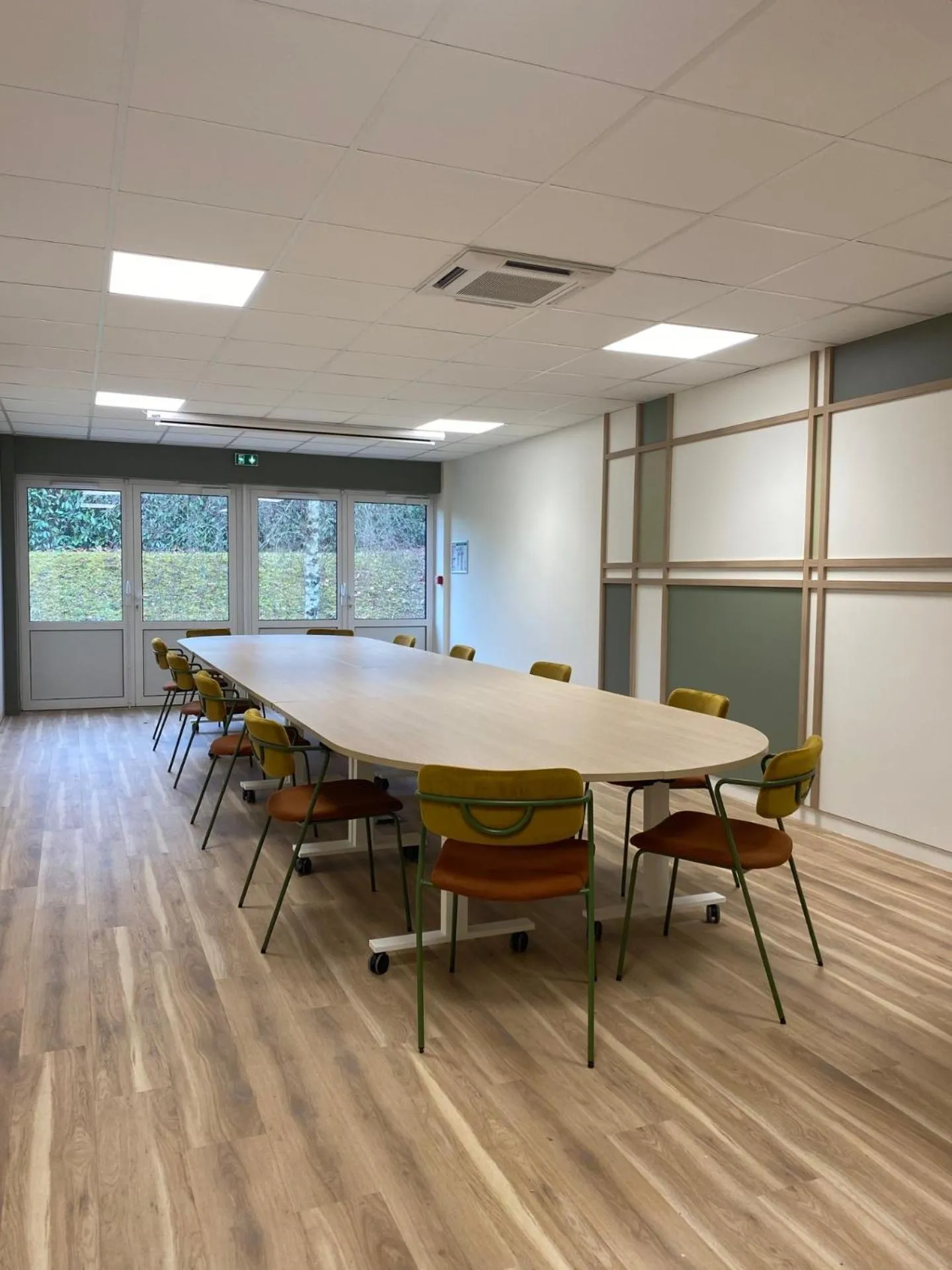 Property building in Green Hôtels Poitiers