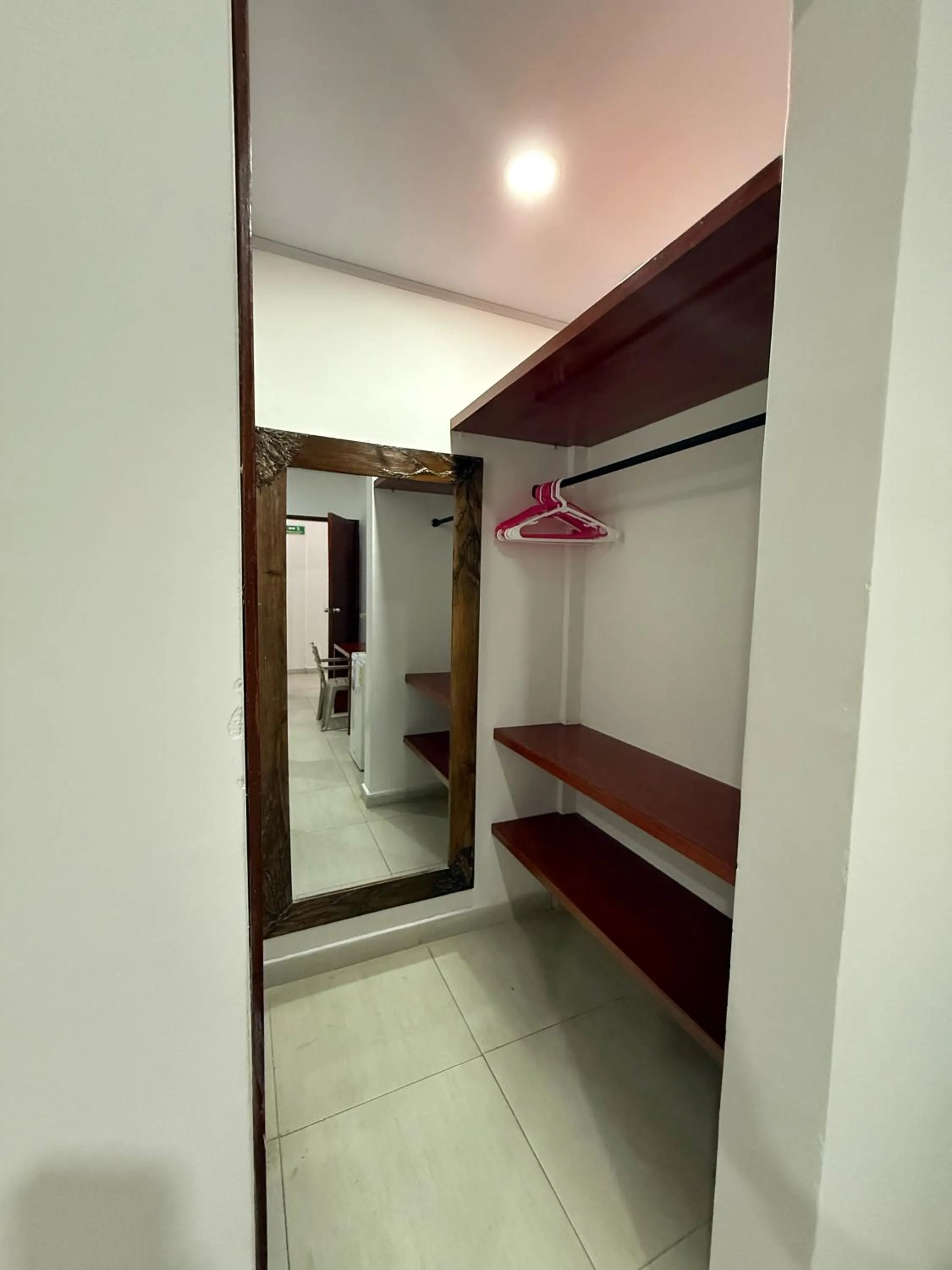 wardrobe in Apartahotel Caribe Diez