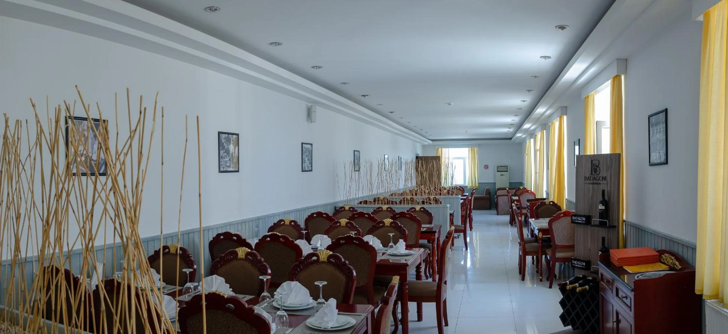 Restaurant/places to eat in Dormitory Hualing Tbilisi