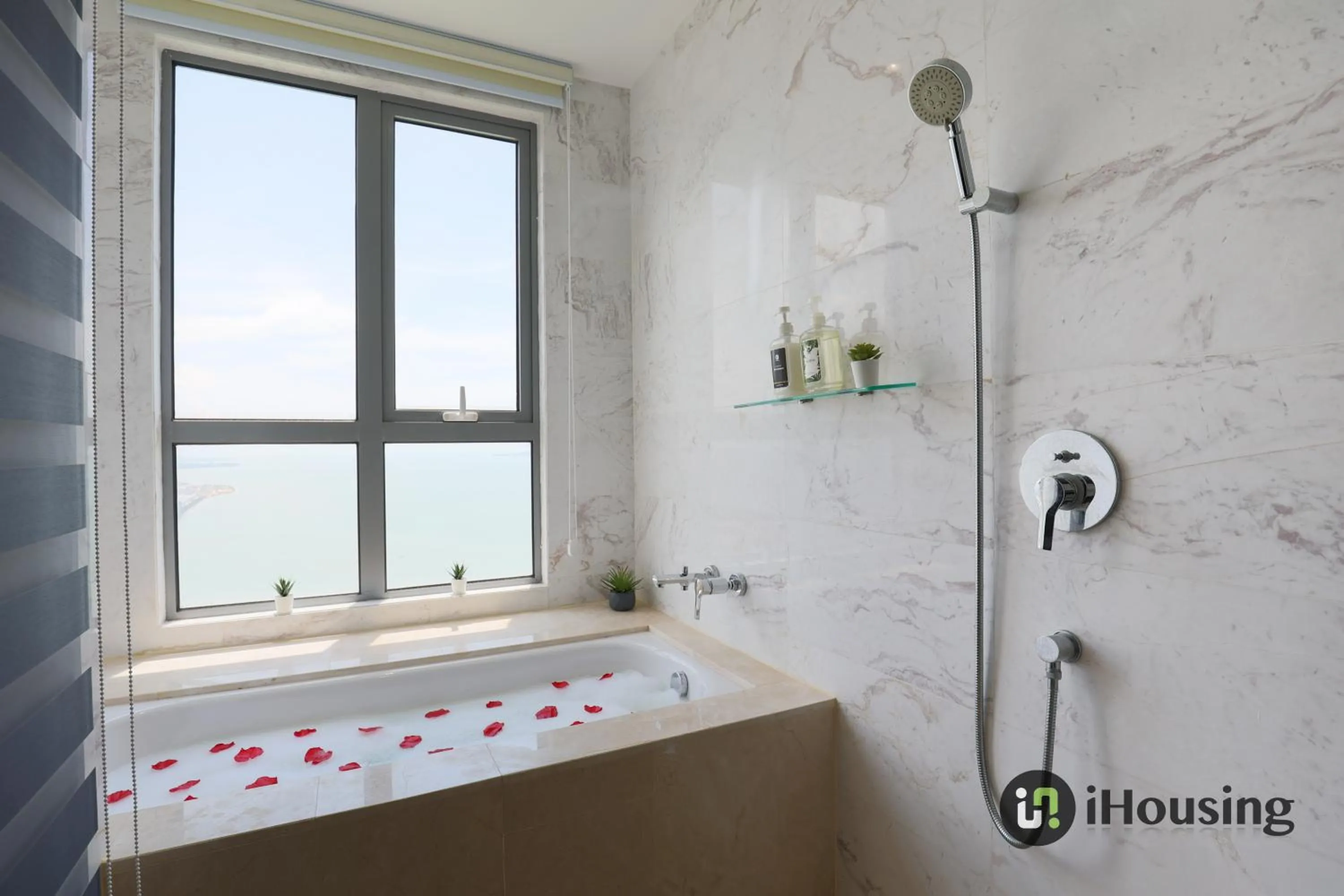 Bed in Silverscape Premium Malacca By I Housing