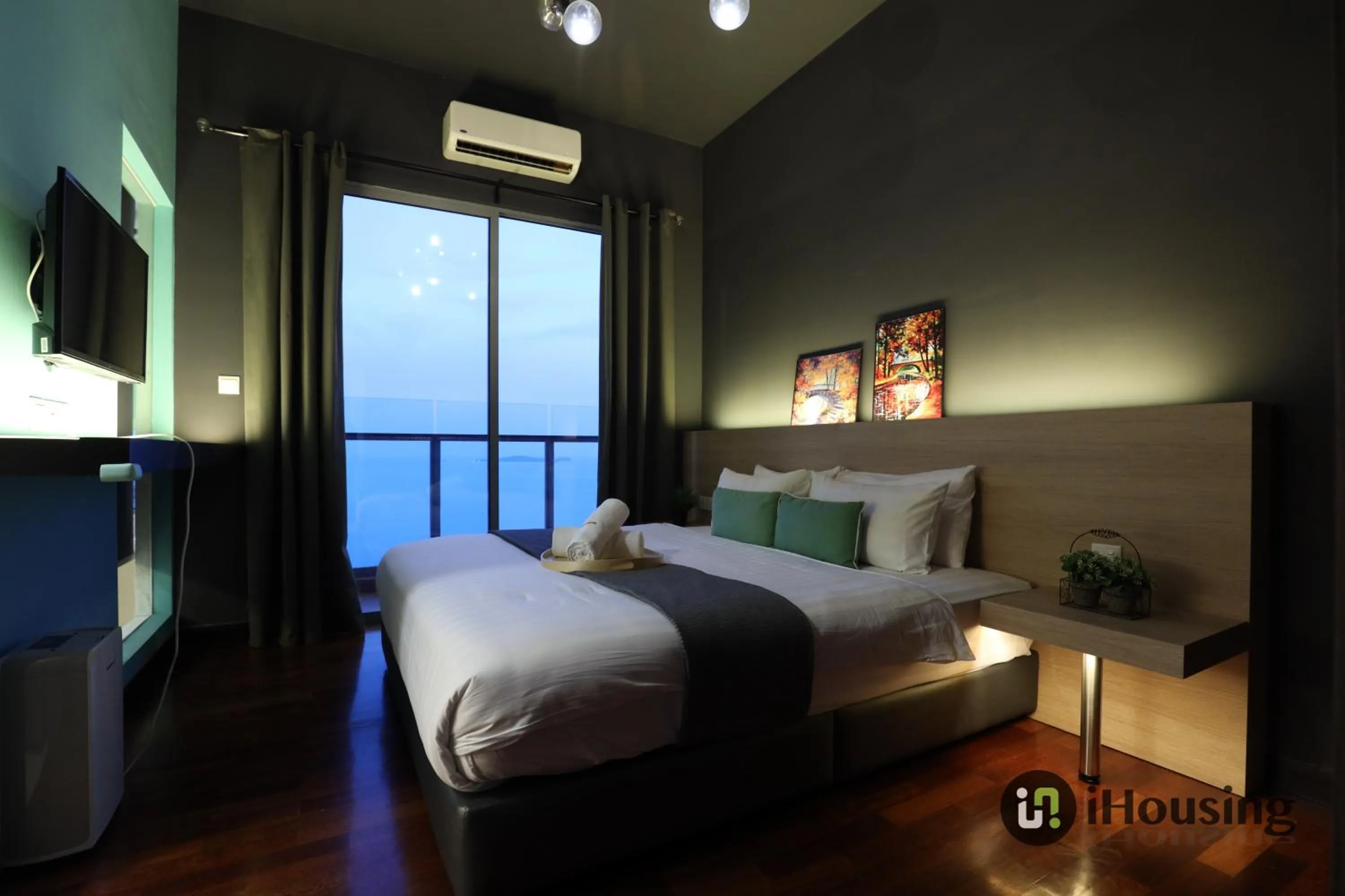 Bed in Silverscape Premium Malacca By I Housing