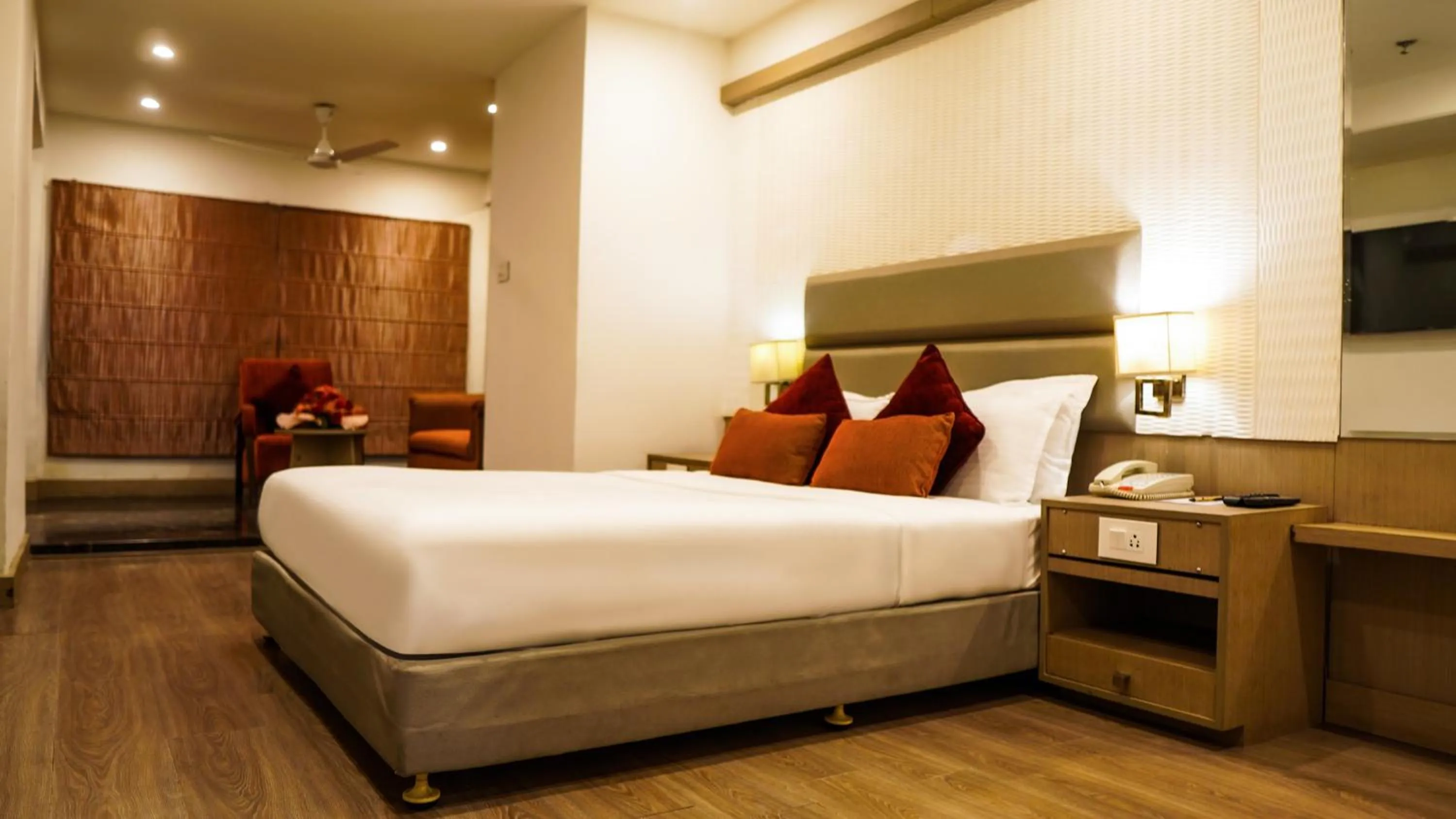 Bed in Hotel Centre Point