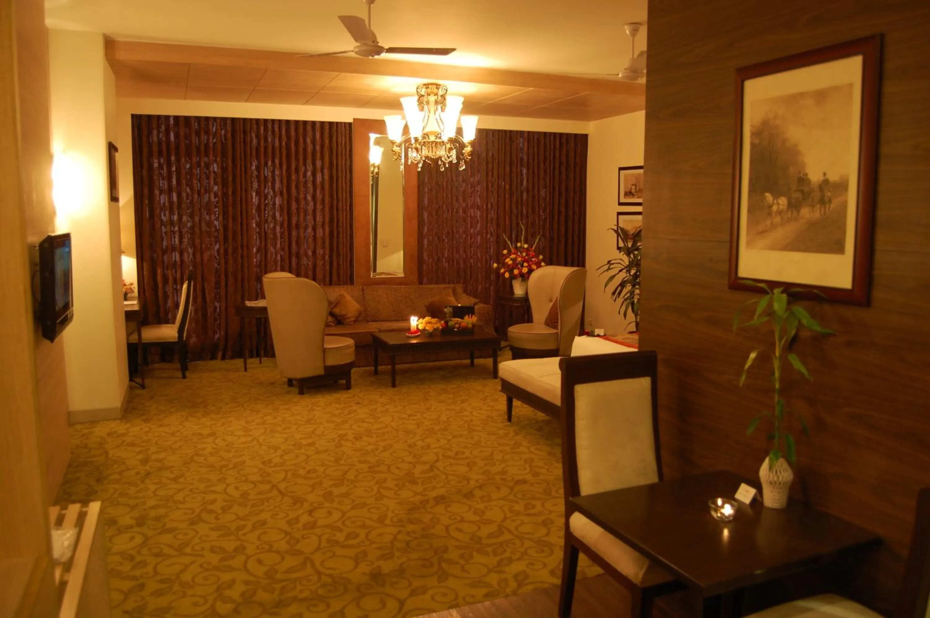 Dining area in Hotel Centre Point