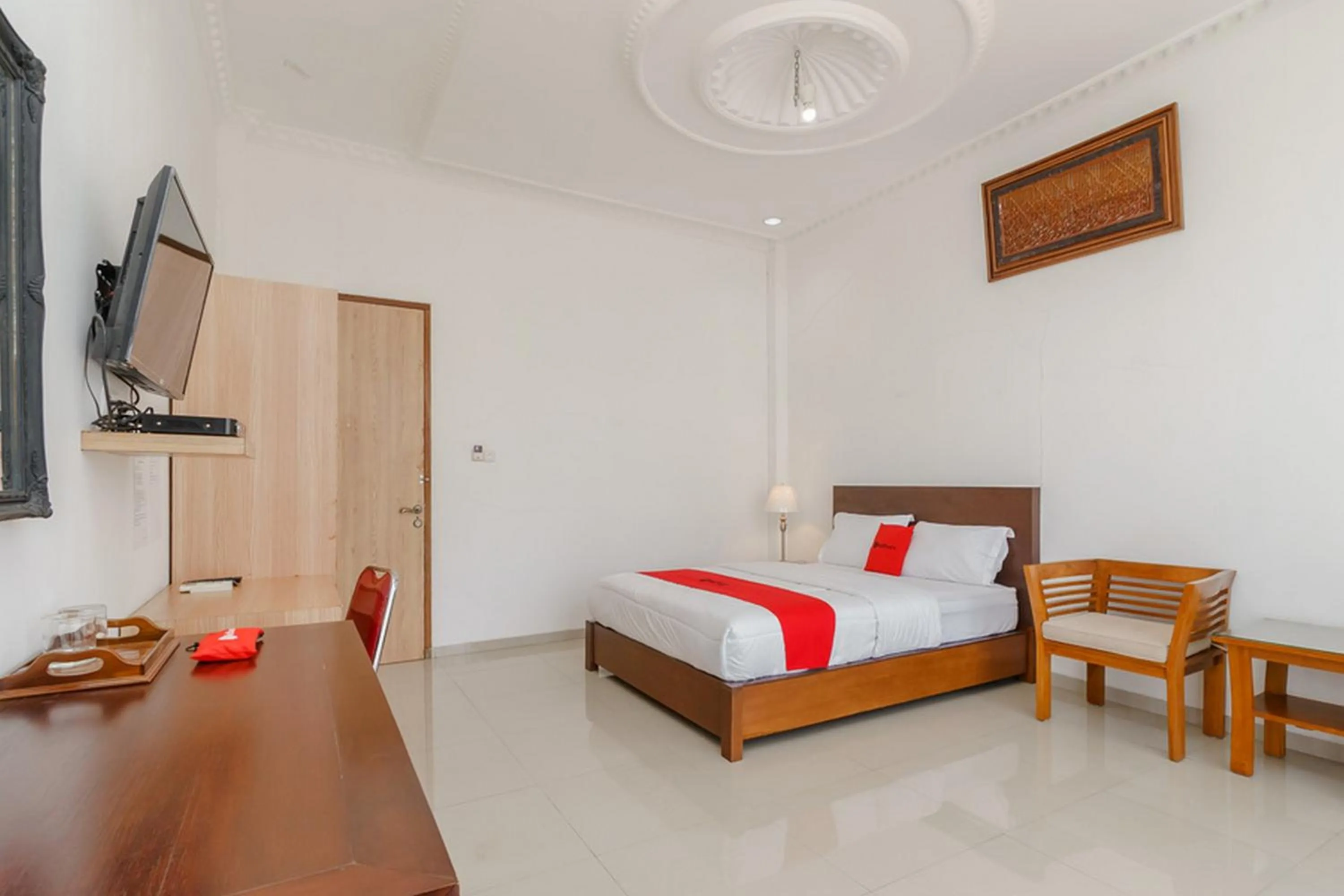 Bedroom, Bed in RedDoorz Syariah near Lahat Station