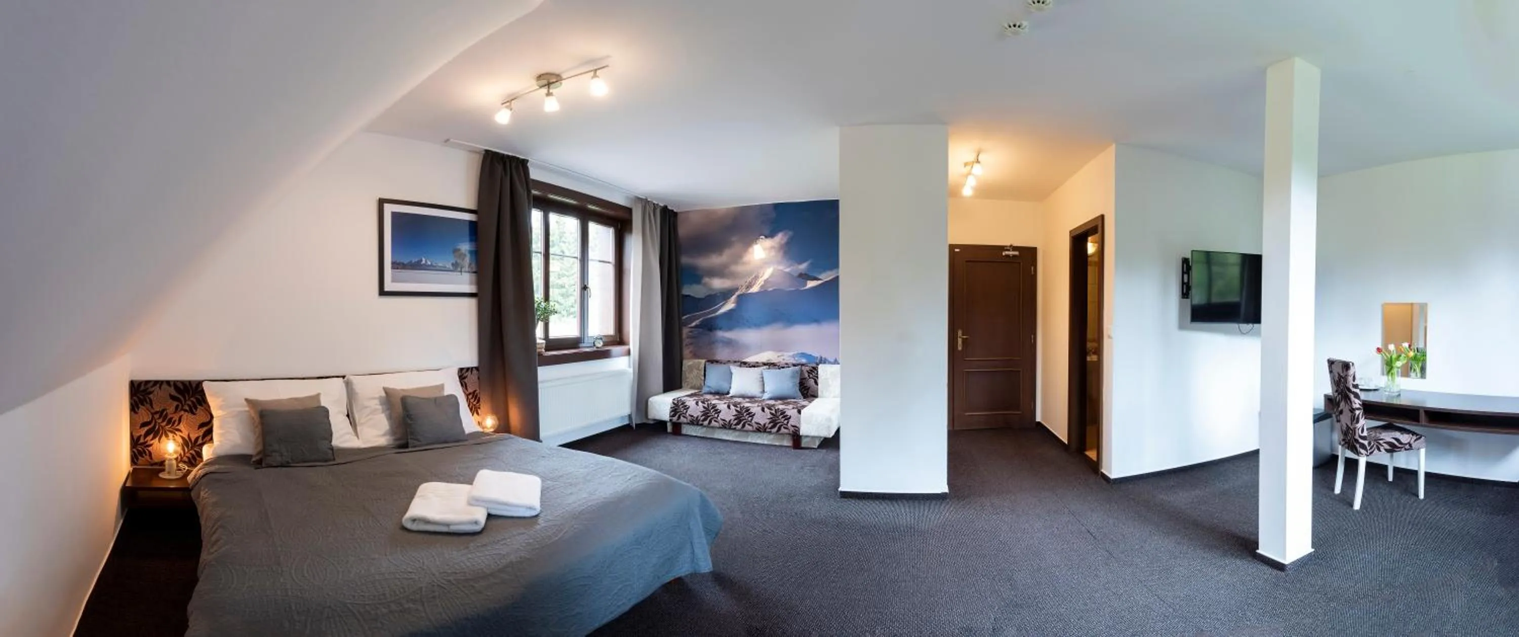 room service, Bed in Penzion Sileo