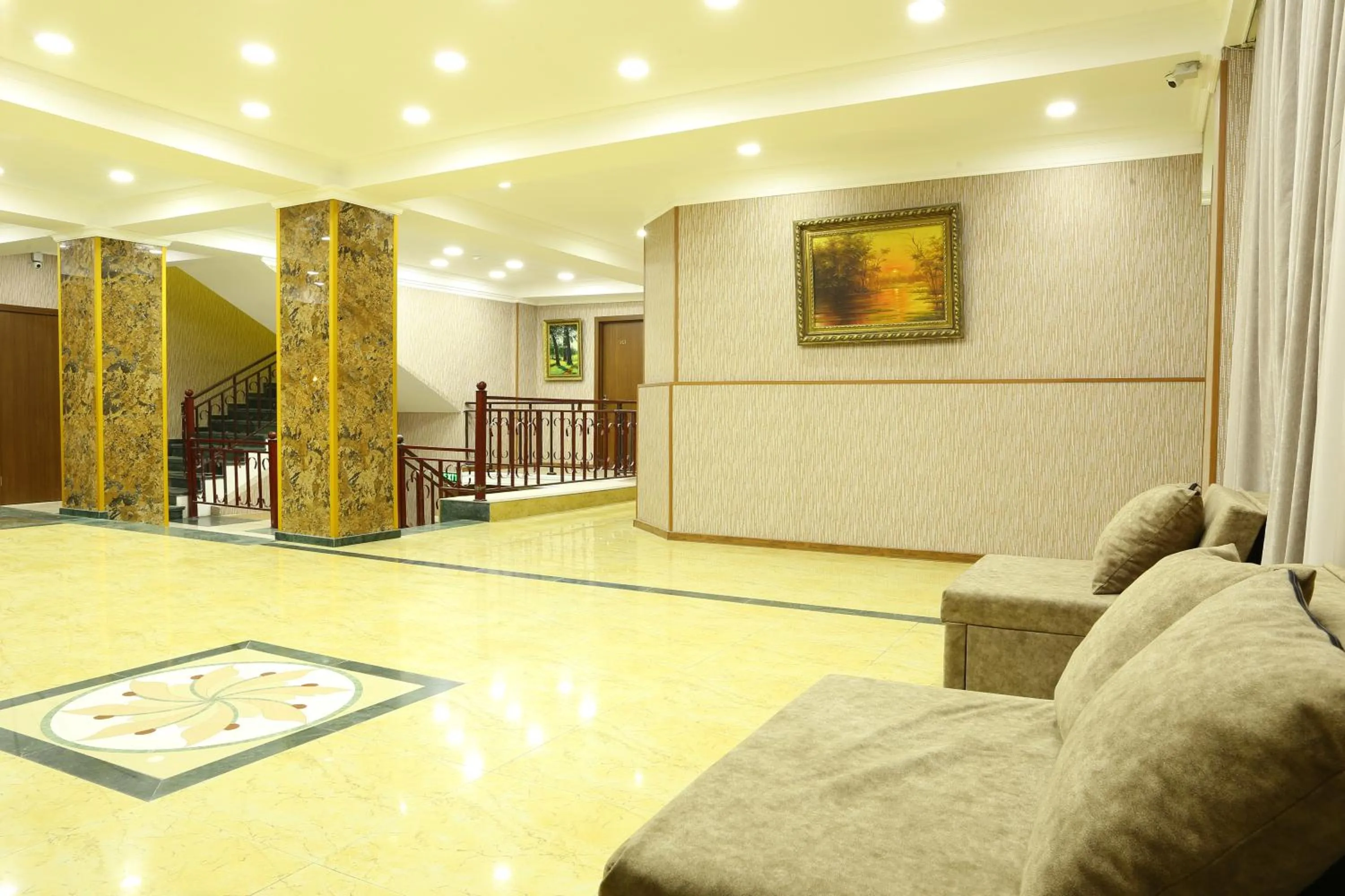 Lobby or reception in Dkd-bridge Hotel