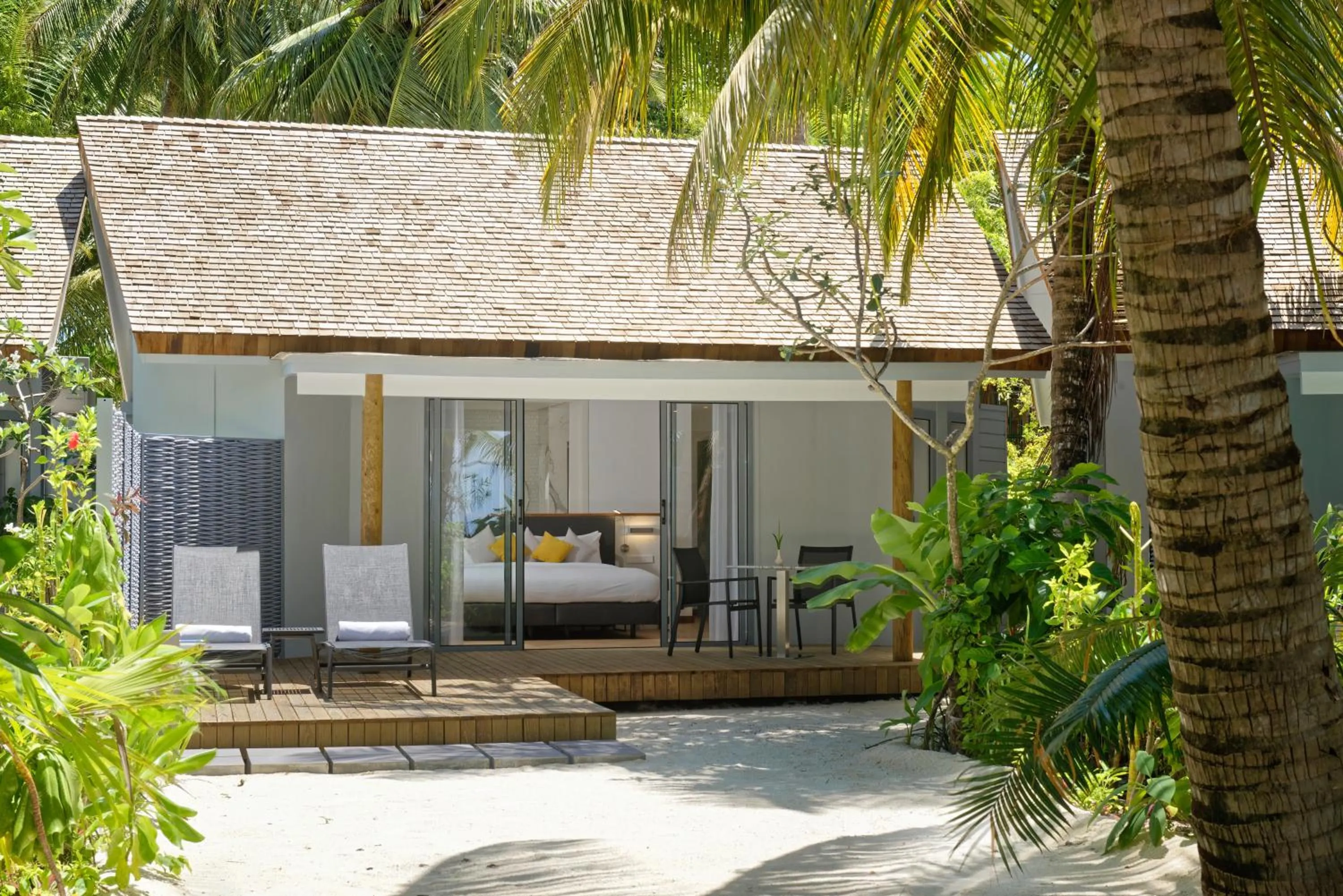 Inner courtyard view in OUTRIGGER Maldives Maafushivaru Resort - 25 percent discount on transfers for min 4 nights stay and more, valid for reservations between 01 July till 22 Dec 2025