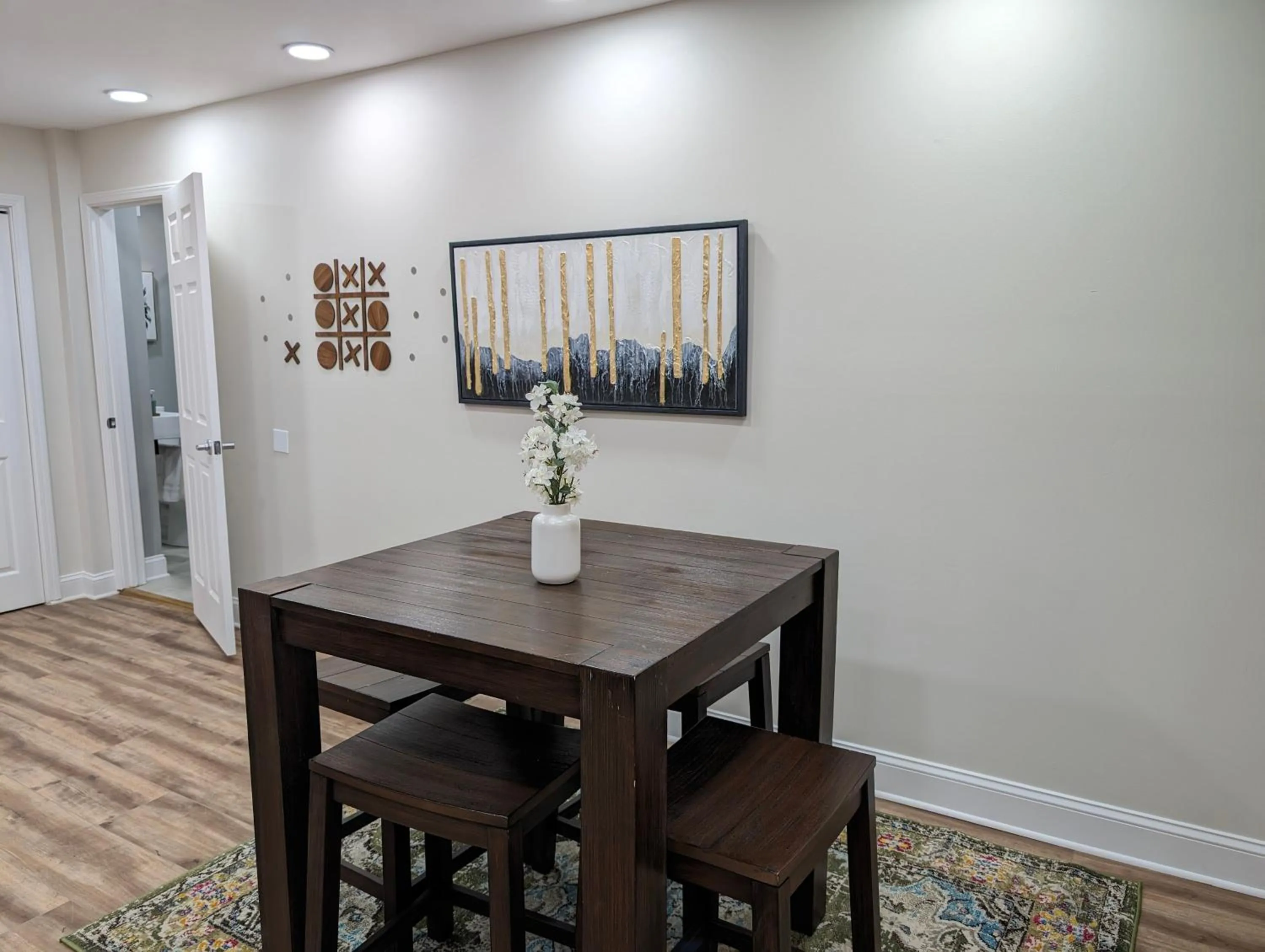 TV and multimedia in Modern Luxe Family & Groups Friendly Bungalow with Patio & Workspace