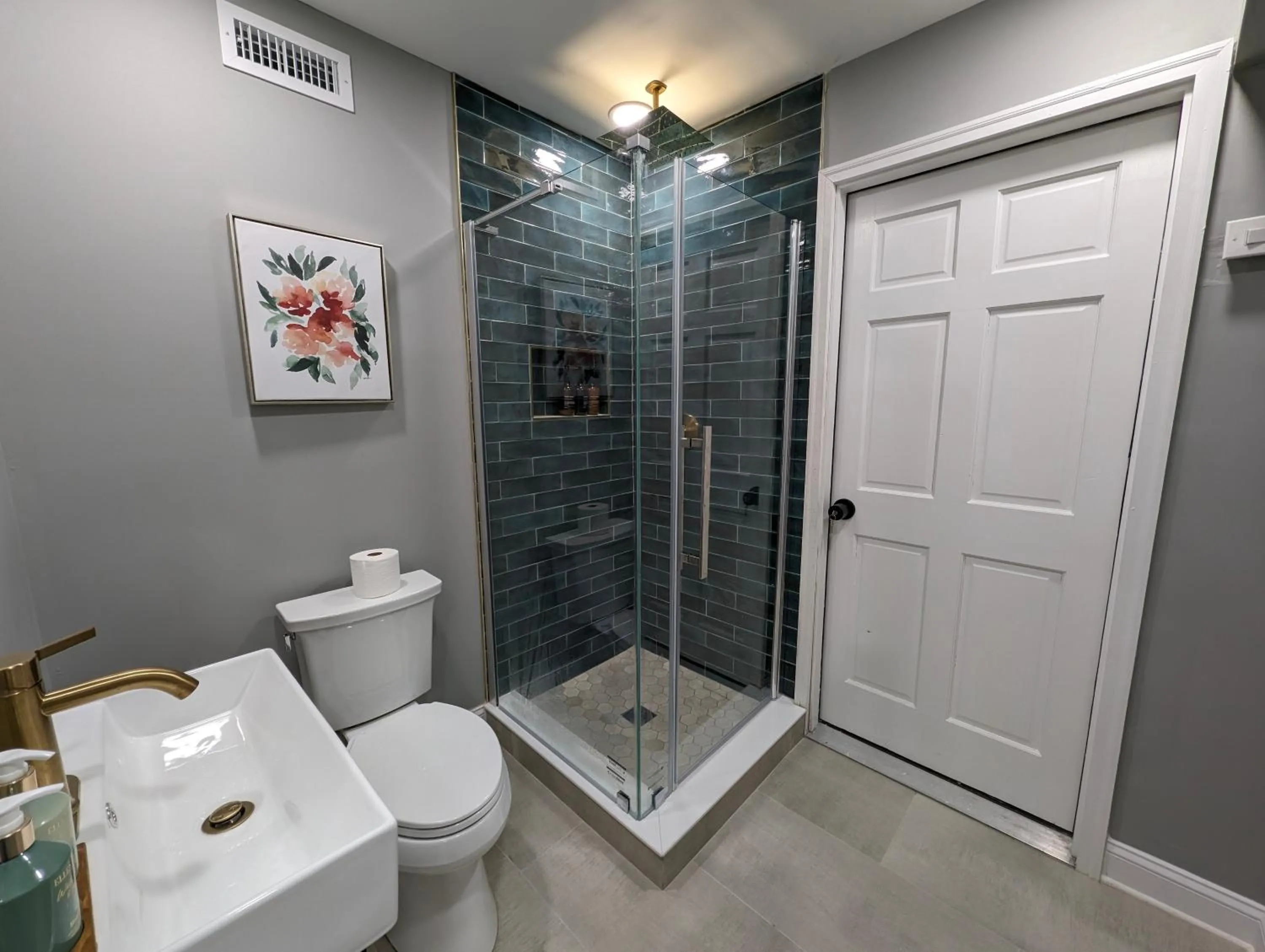 Shower in Modern Luxe Family & Groups Friendly Bungalow with Patio & Workspace