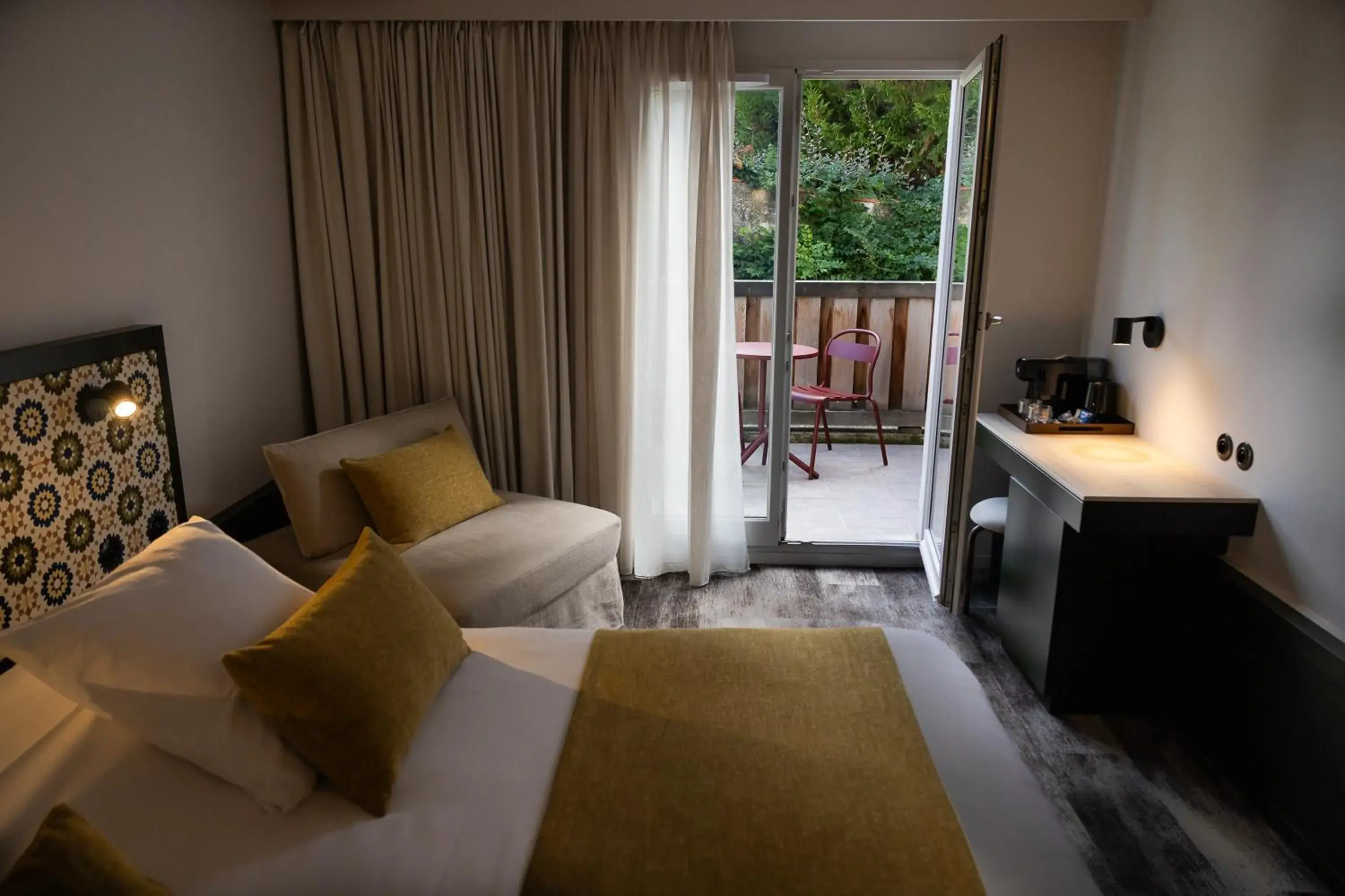 Privilege Room with Balcony in Le Saint-Nicolas Privilege Room with Balcony in Le Saint-Nicolas