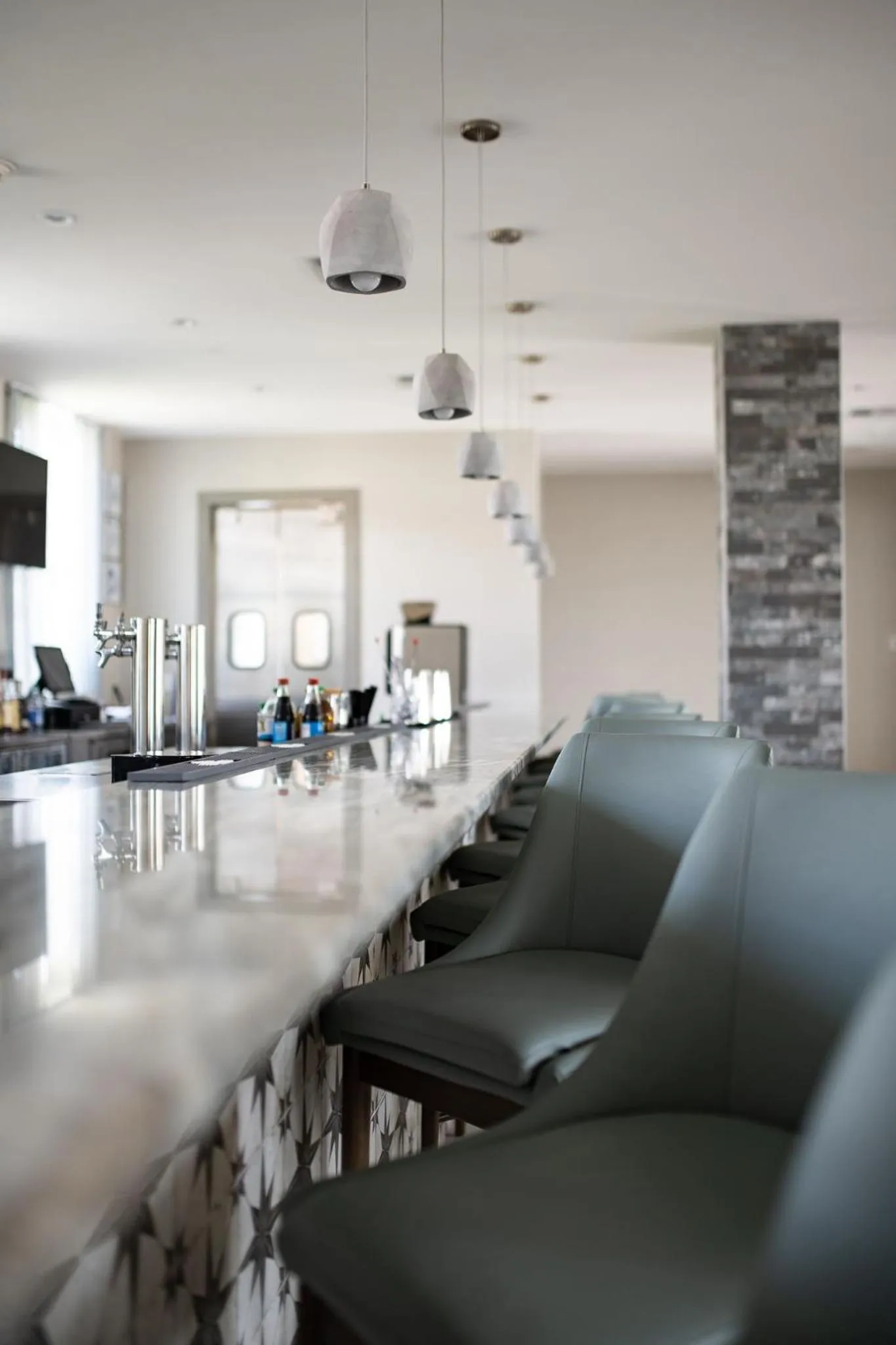 Lounge or bar in Centennial Plaza Resort Gulfport