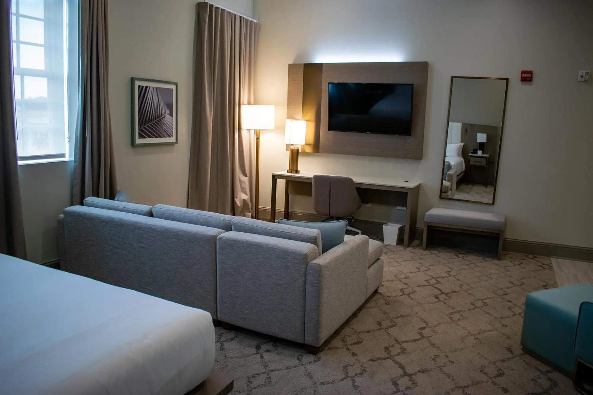 Bed in Centennial Plaza Resort Gulfport